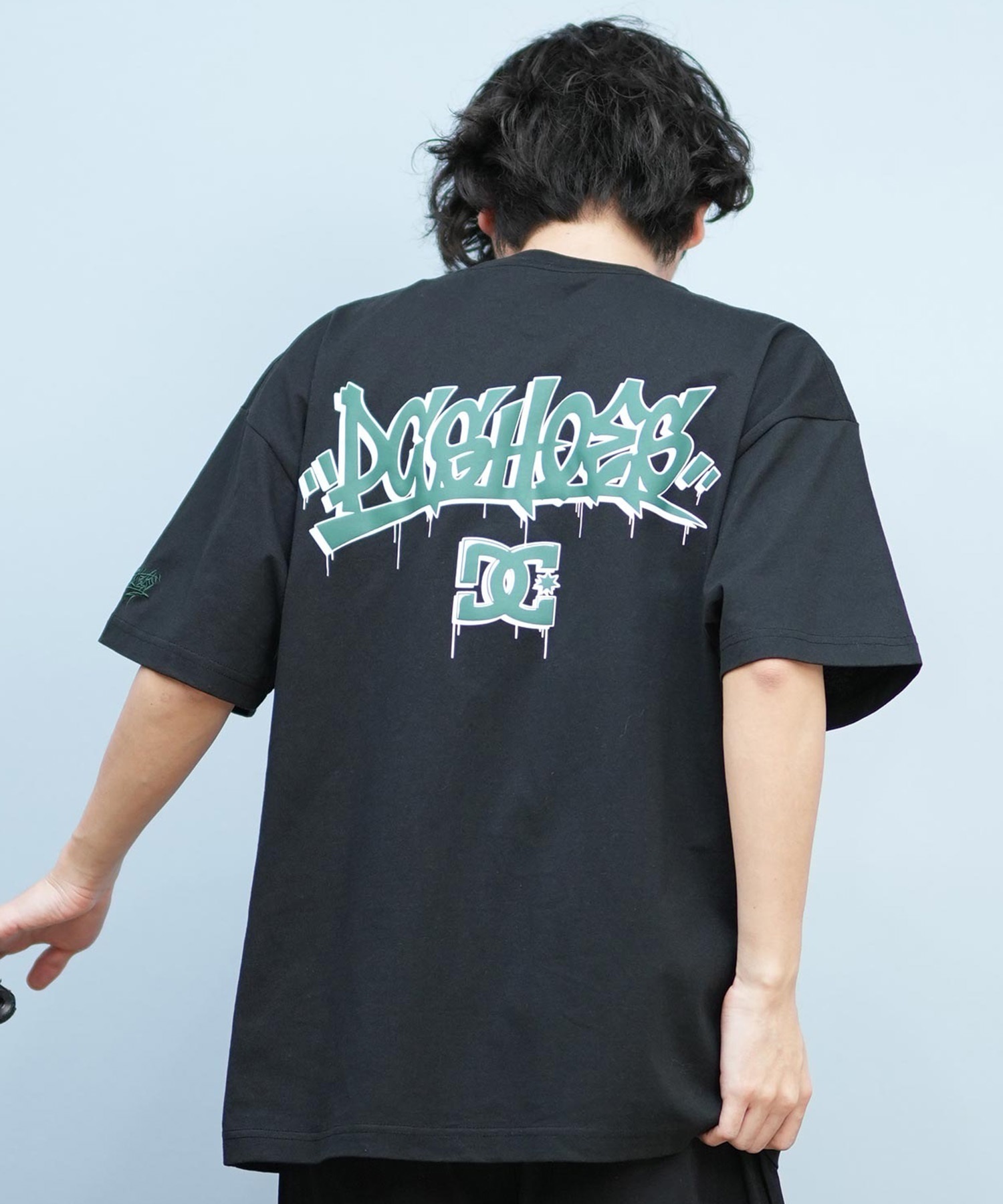 DC ディーシー 半袖 Tシャツ メンズ バックプリント ルーズシルエット 25 GRAFFITTI SS DST251097(WHT-M)