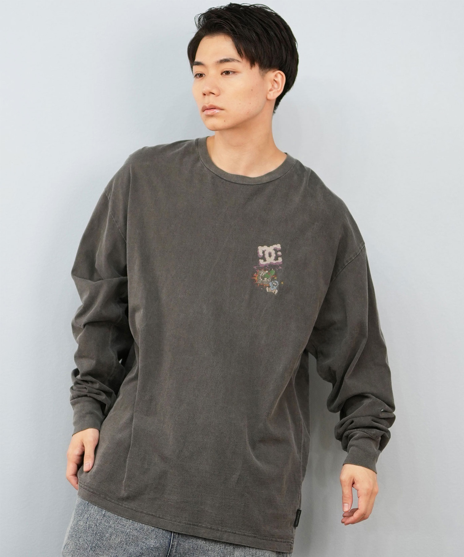 DC ディーシー 長袖 Tシャツ ロンT メンズ バックプリント 25 CLASH