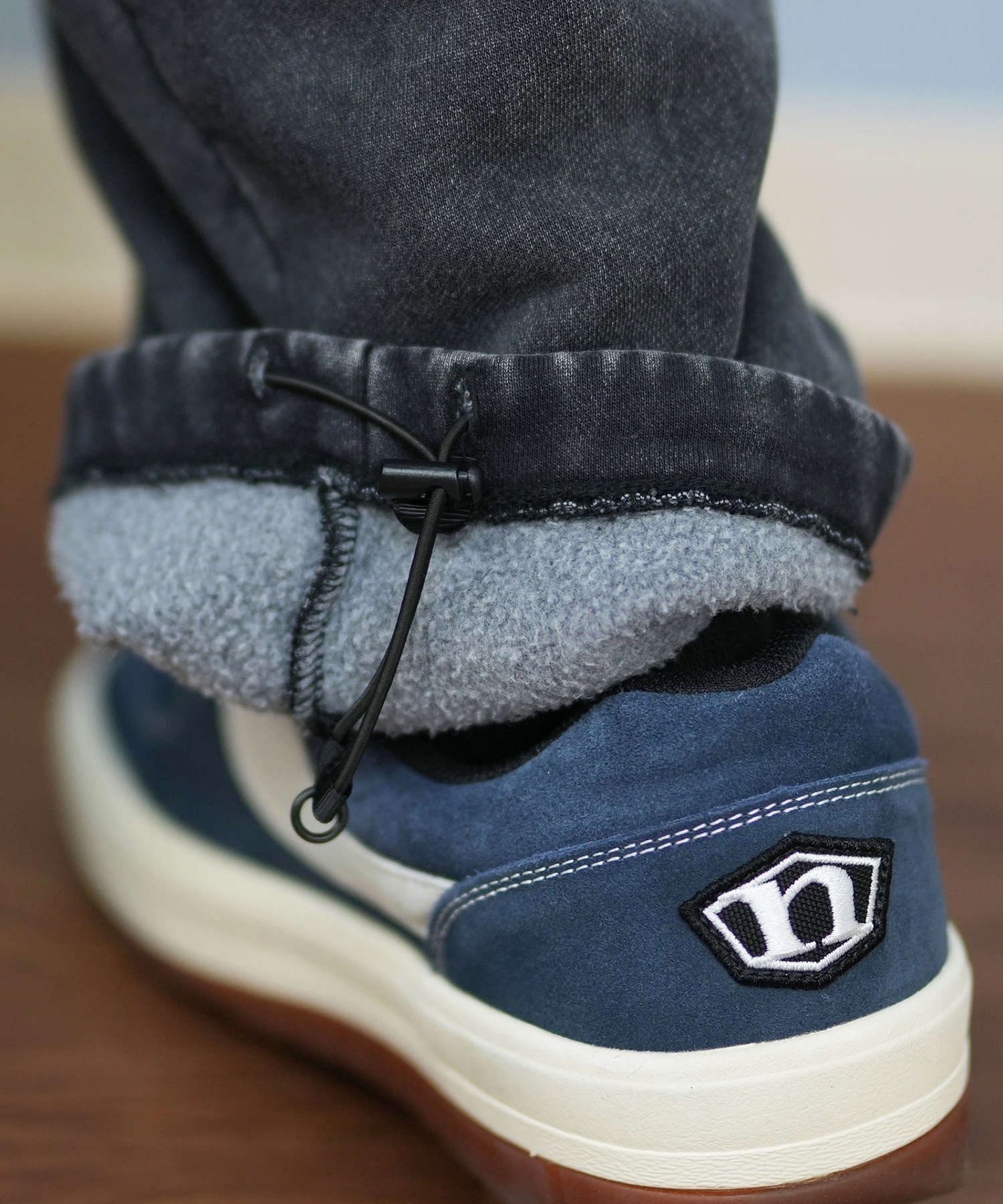 DC ディーシー ロングパンツ メンズ 25 HIDDEN FLEECE CARGO PT DPT254036(BKB2-M)