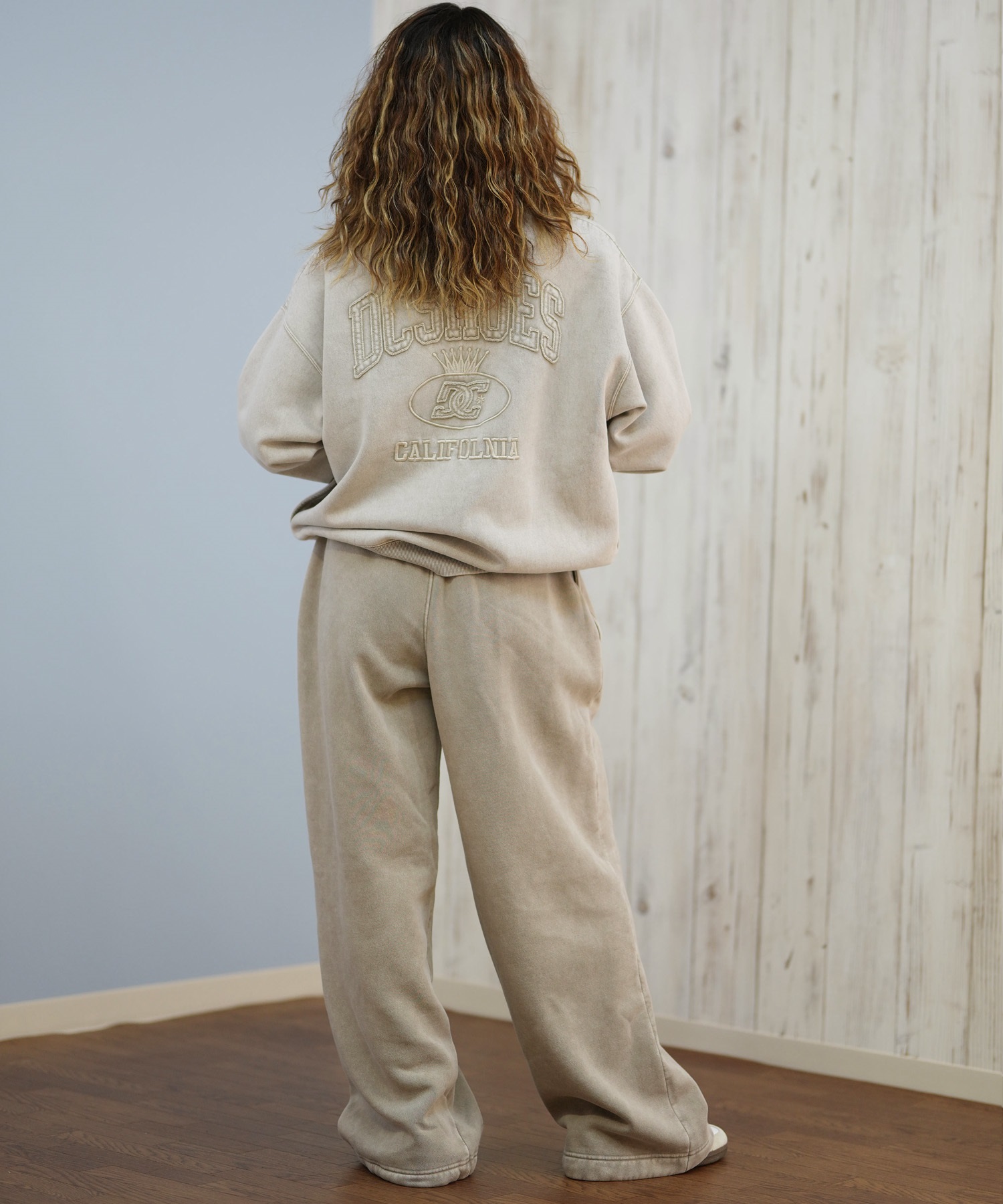 DC ディーシー トレーナー スウェット レディース 古着風 ヴィンテージ加工 裏起毛 セットアップ対応 LPO254309(BES-M)