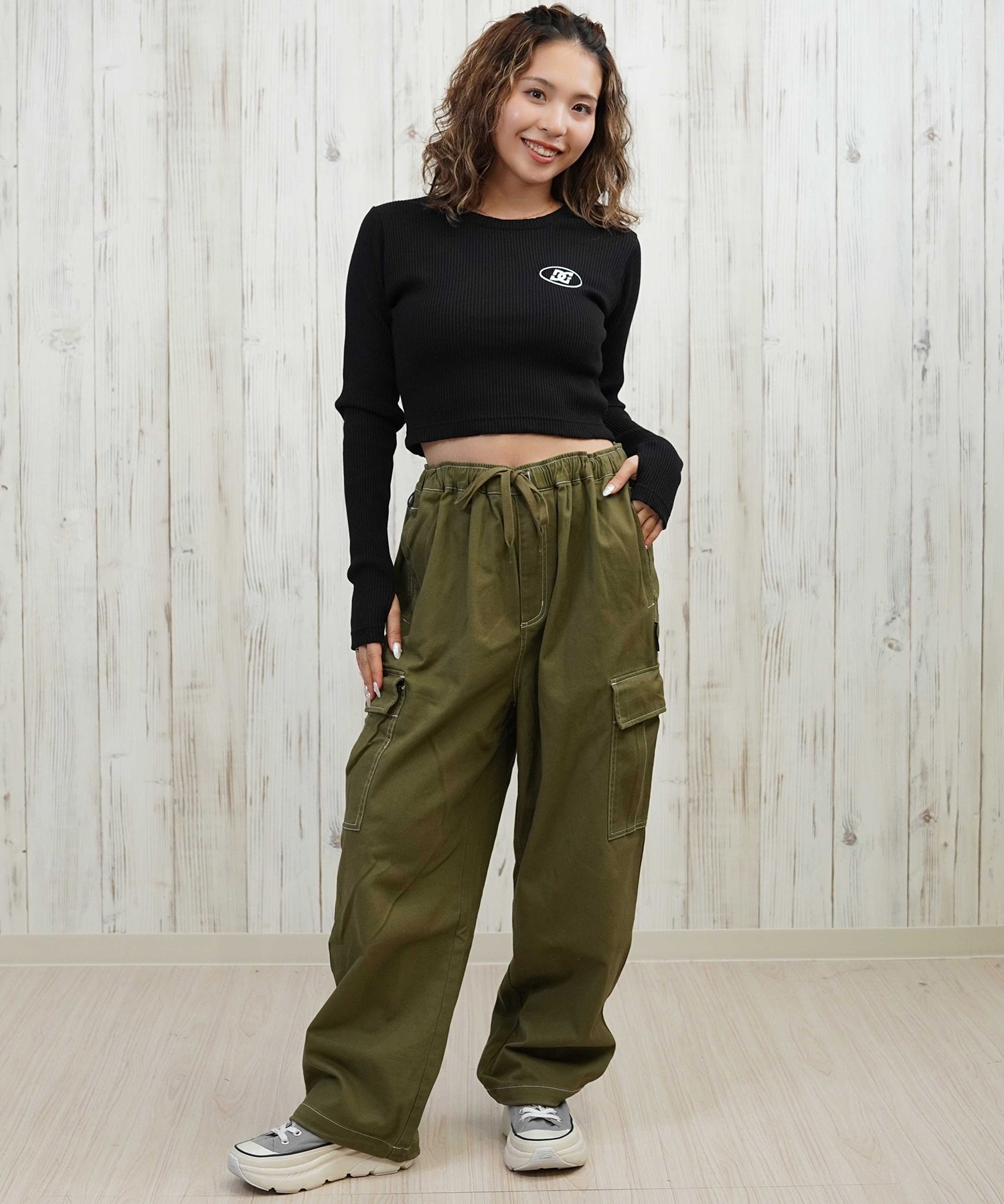 DC ディーシー 長袖 Tシャツ ロンT レディース クロップド丈