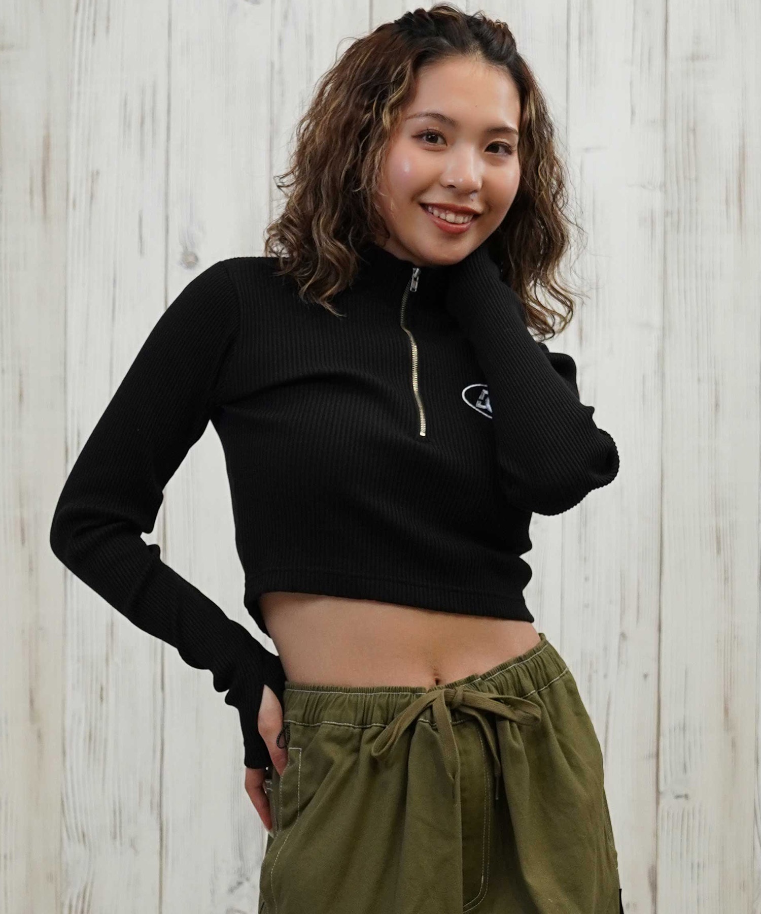 DC ディーシー 長袖 Tシャツ ロンT レディース クロップド丈