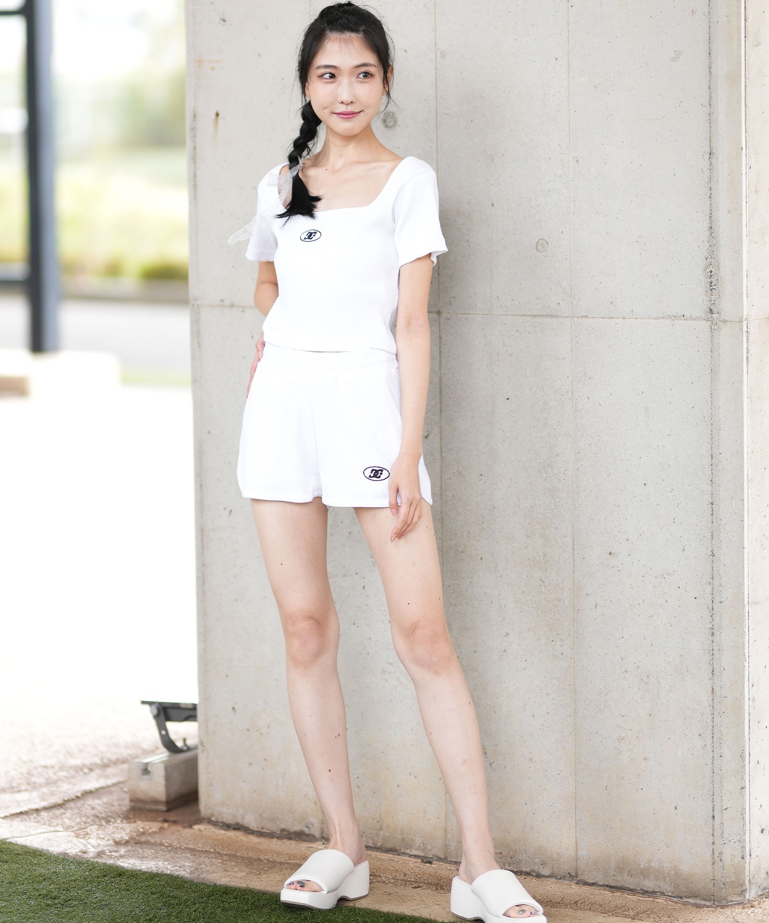DC ディーシー ハーフパンツ ショートパンツ レディース スウェット ショーツ ロゴ リブ セットアップ対応 LWS252301(WHT-S)
