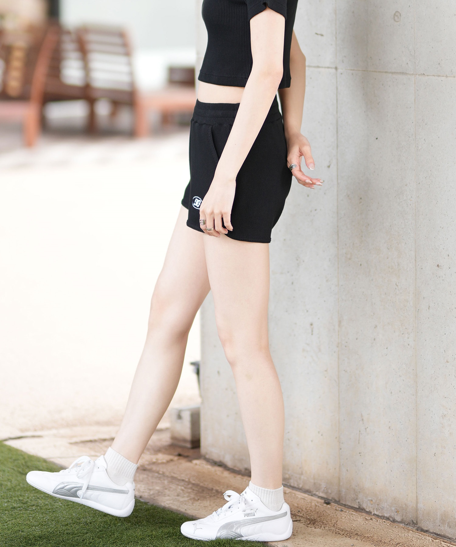 DC ディーシー ハーフパンツ ショートパンツ レディース スウェット ショーツ ロゴ リブ セットアップ対応 LWS252301(WHT-S)
