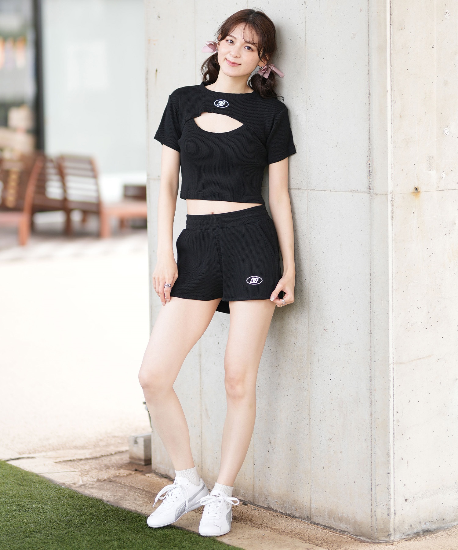 DC ディーシー ハーフパンツ ショートパンツ レディース スウェット ショーツ ロゴ リブ セットアップ対応 LWS252301(WHT-S)