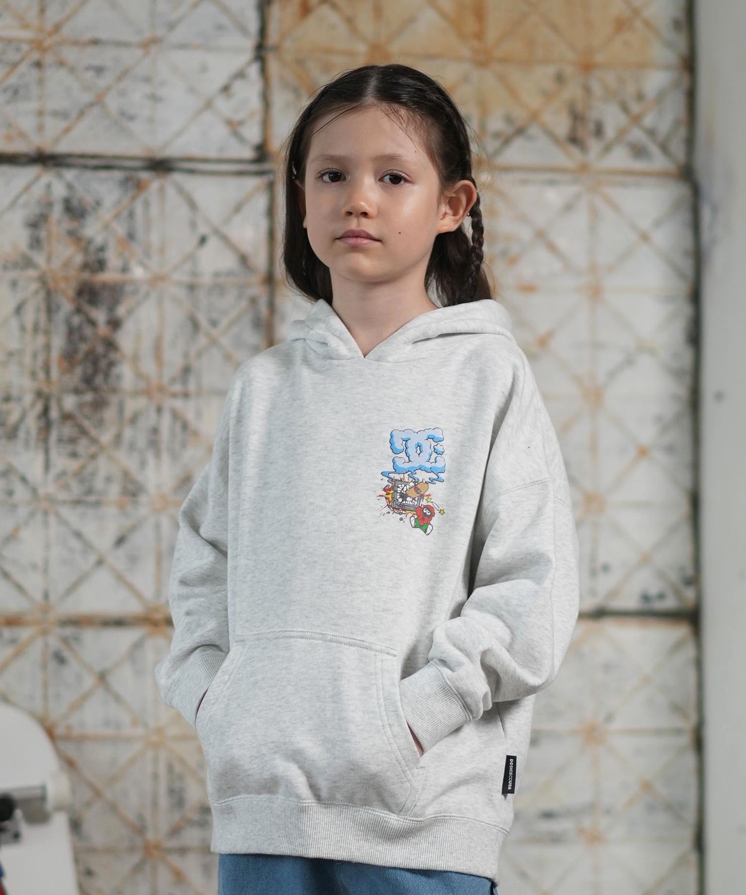 DC ディーシー プルオーバー パーカー キッズ ジュニア 子供 バック