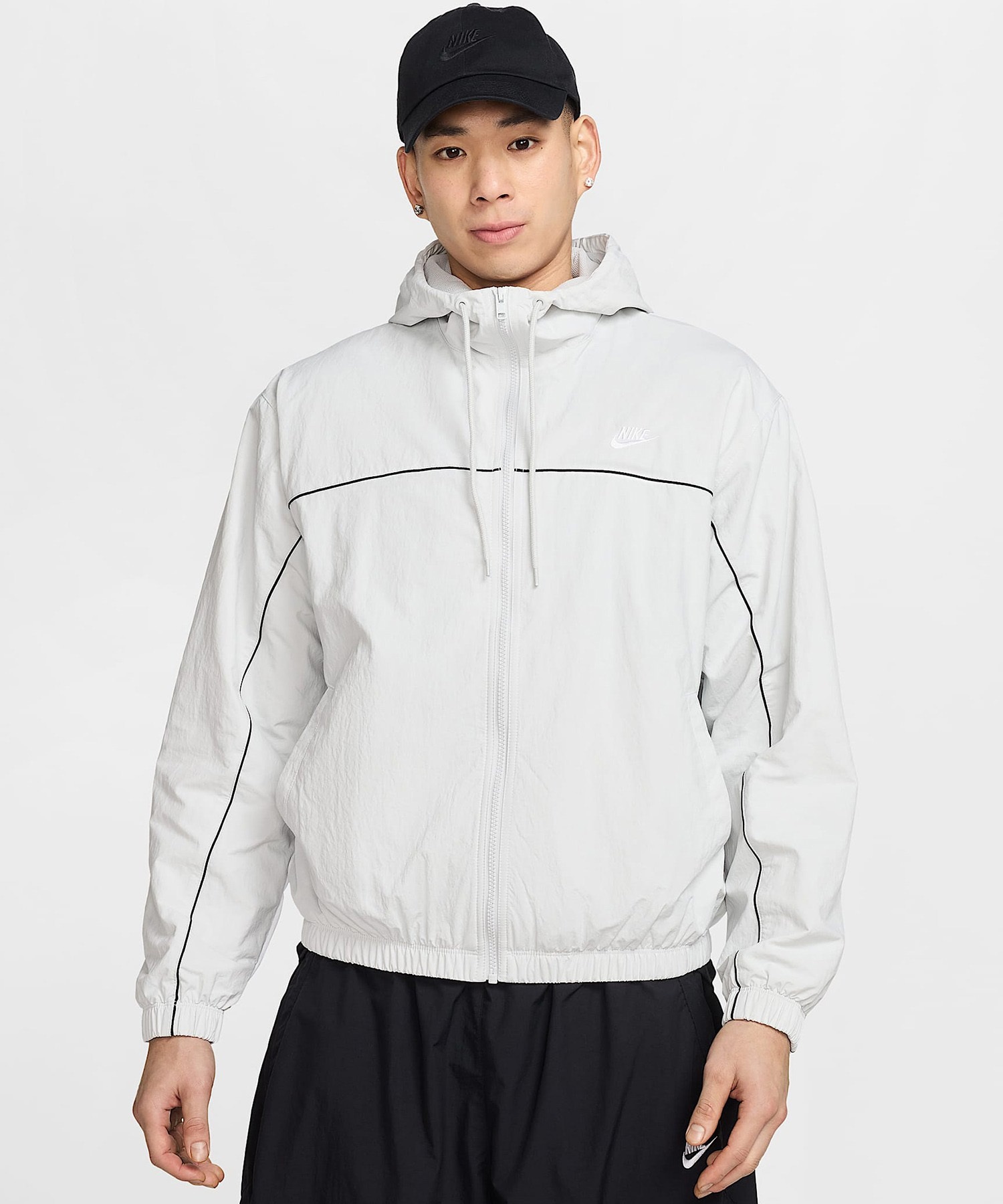 希少サイズ☆ナイキ 刺繍 筆記体 フルジップ フード付 ナイロンジャケット XL ナイキ クラブ メンズ フーデッド ジャケット / Nike Club Men's