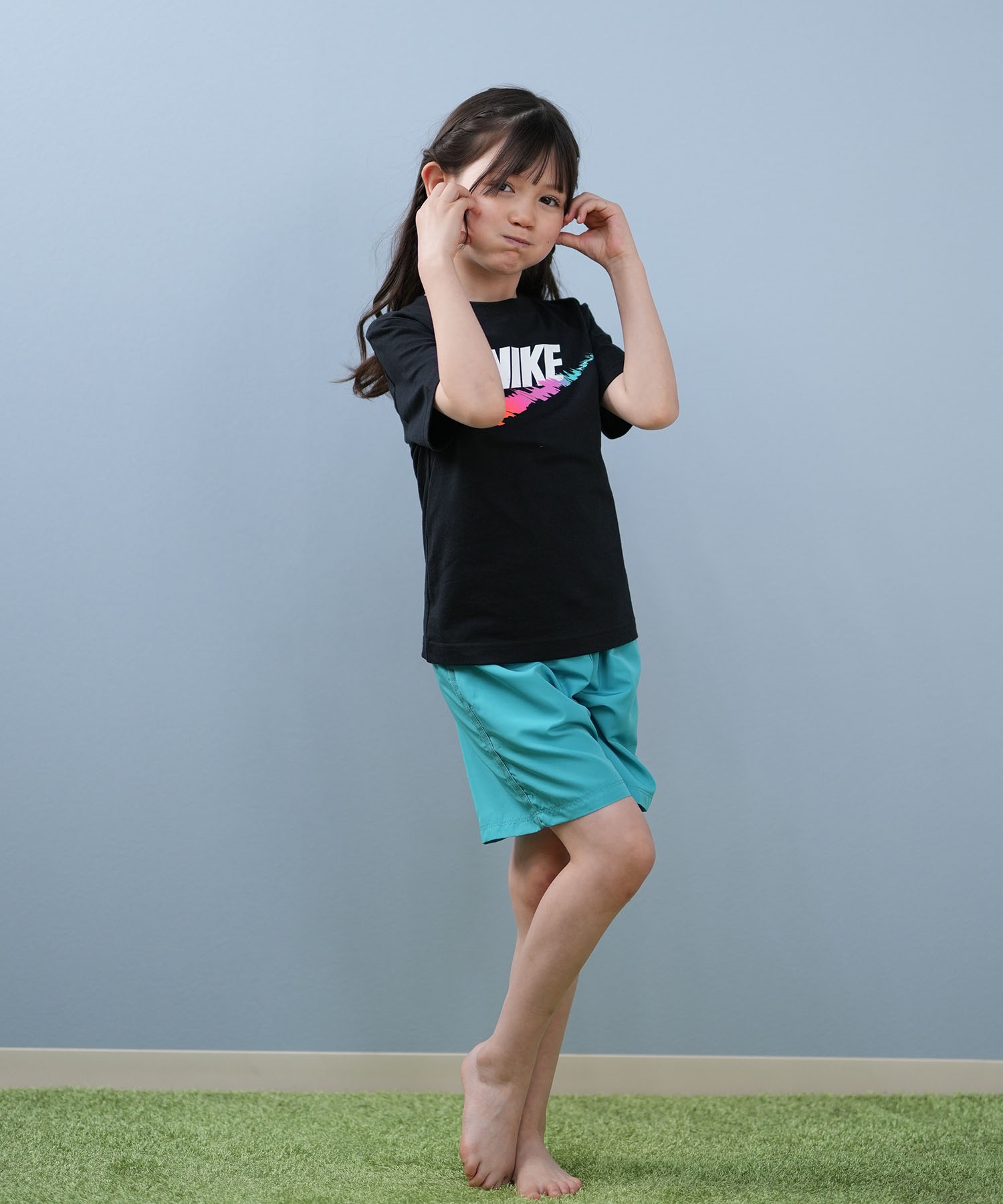 NIKE ナイキ 半袖 Tシャツ キッズ 子供 ロゴ NIKE BRANDMARK SWOOSH