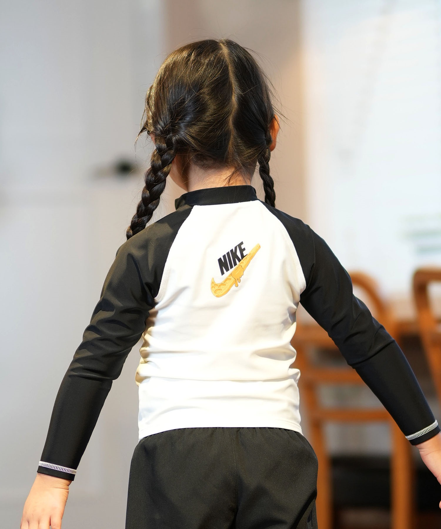 NIKE ナイキ 水着 ラッシュガード 長袖 ジップアップ キッズ 子供 UV