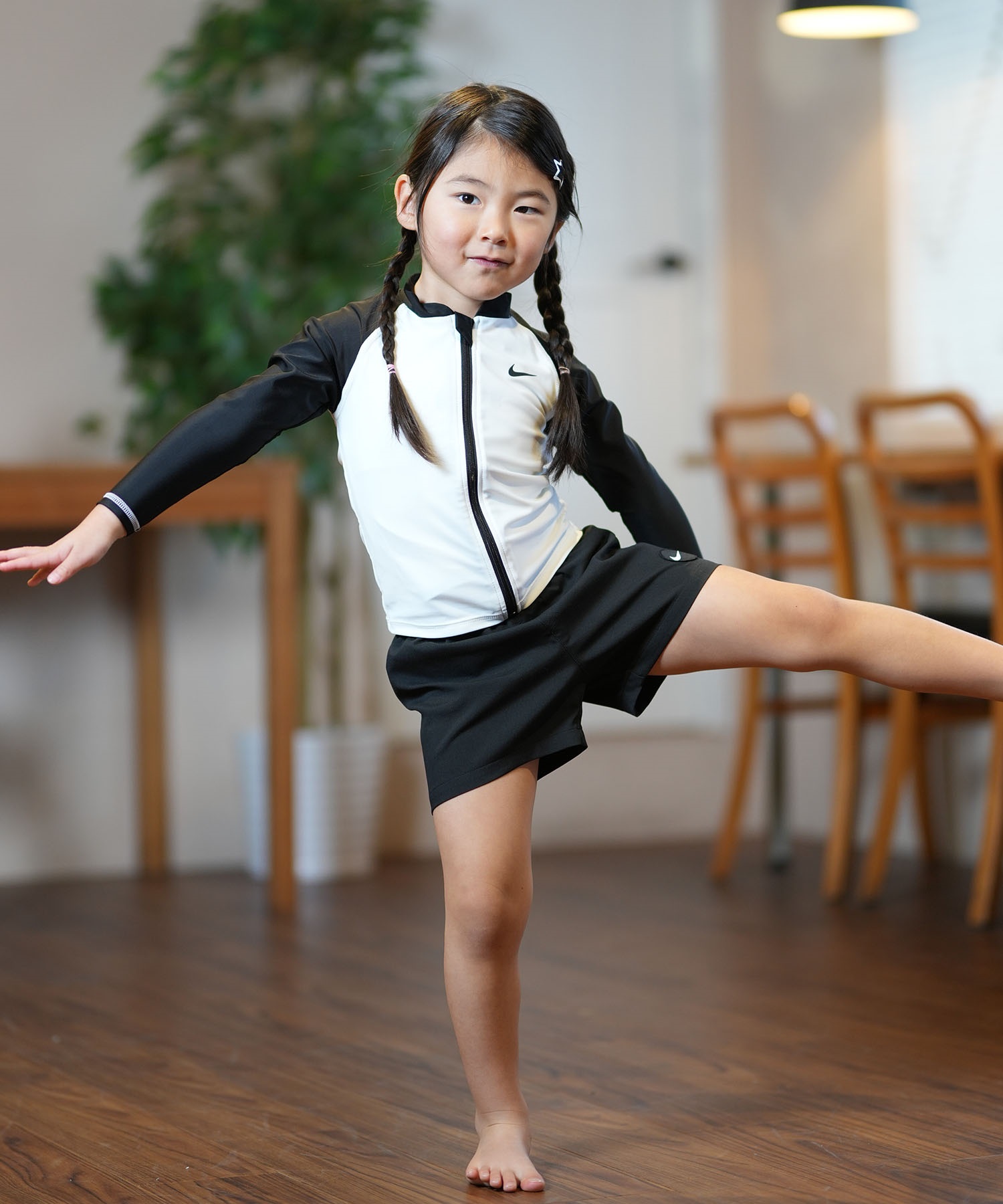 NIKE ナイキ 水着 ラッシュガード 長袖 ジップアップ キッズ 子供 UV