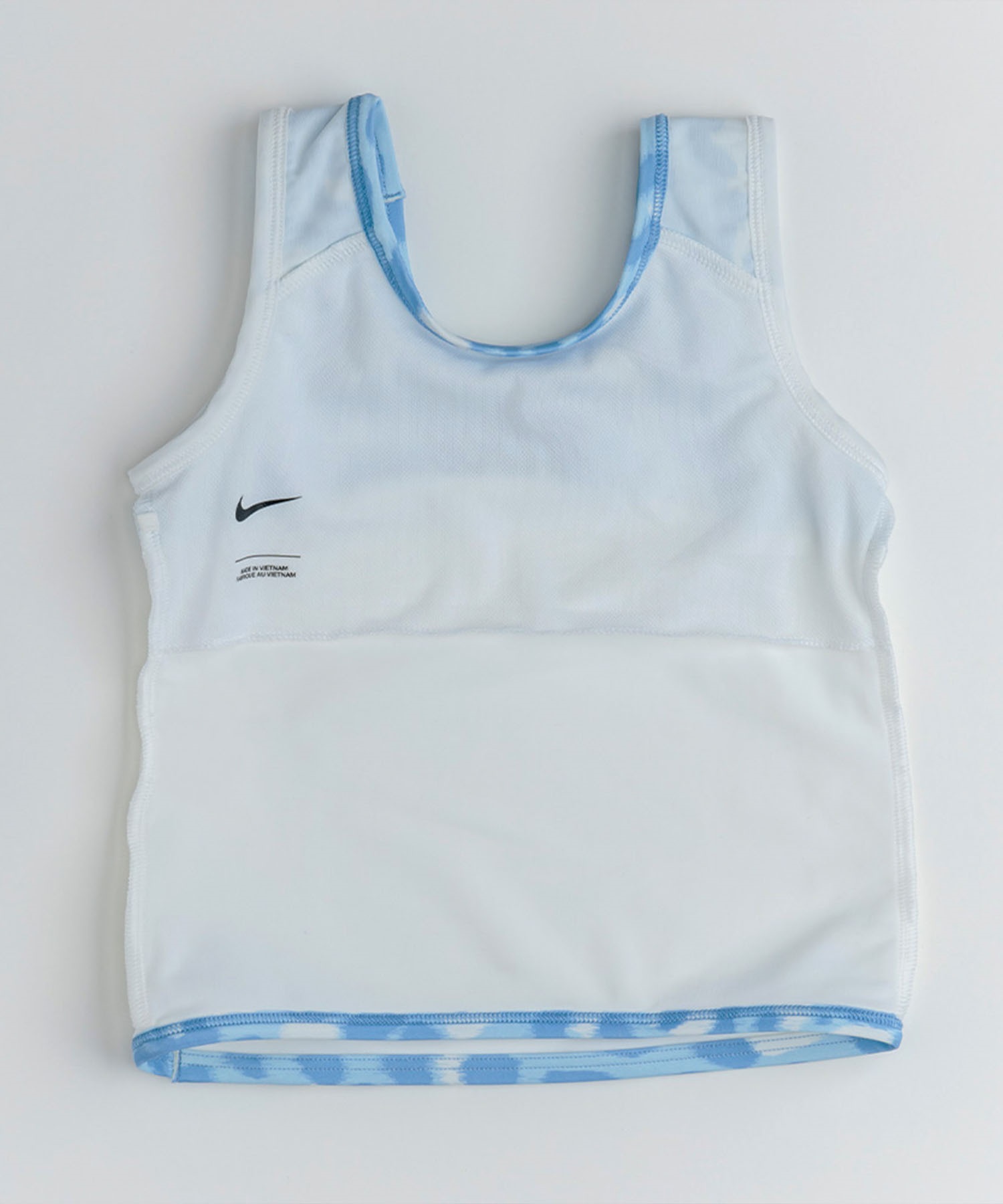 NIKE スイムウェア セパレート水着　Ｍ NIKE ナイキ スクール水着 セパレートタイプ キッズ 女の子