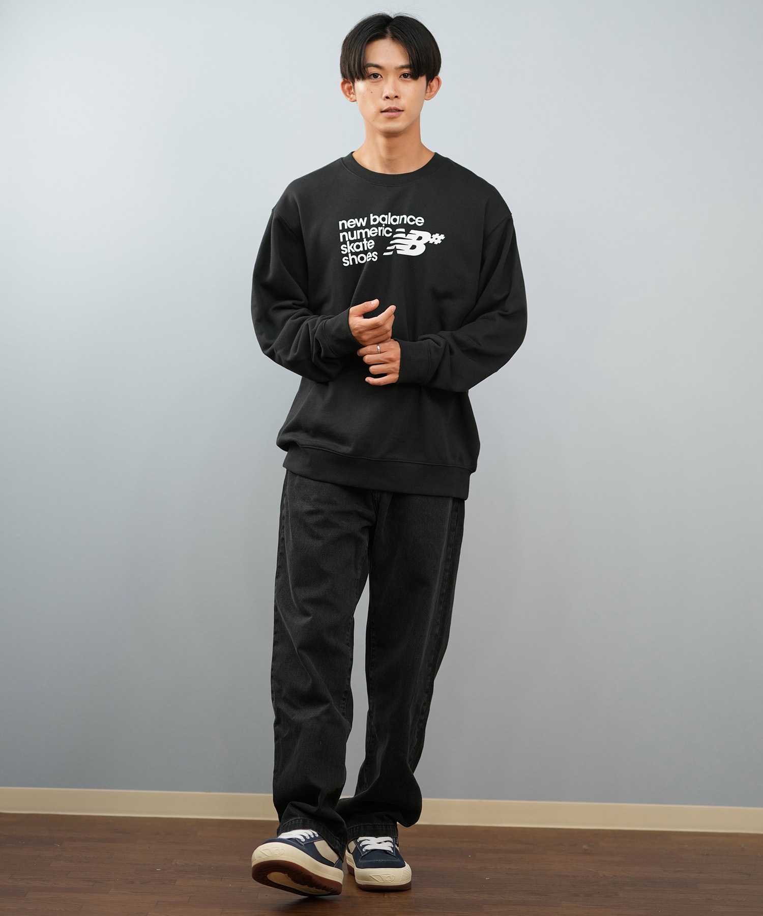 新品west wear L　オールブラックトレーナー New Balance ニューバランス トレーナー スウェット メンズ クルー