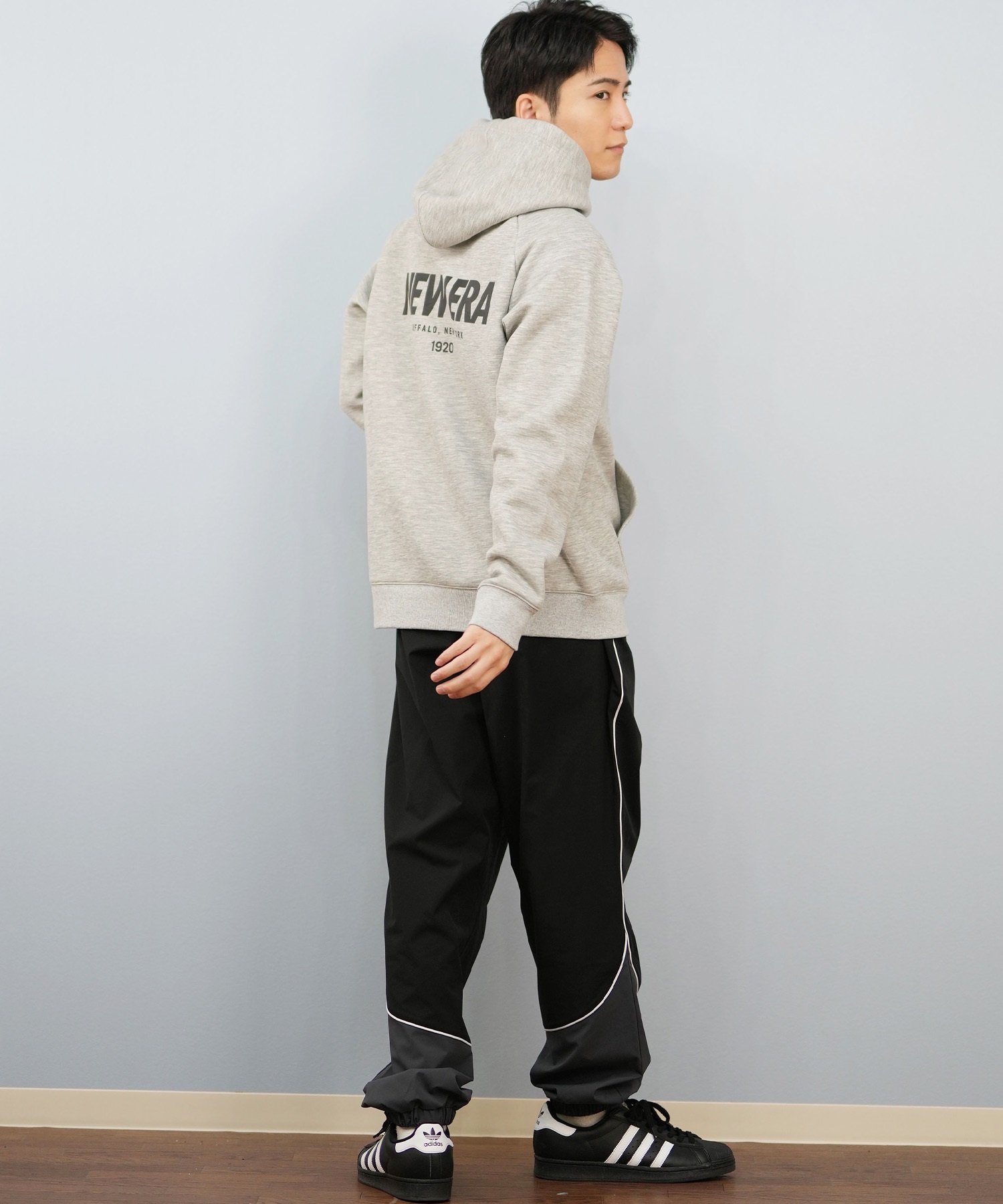 NEW ERA ニューエラ プルオーバー パーカー メンズ バックプリント