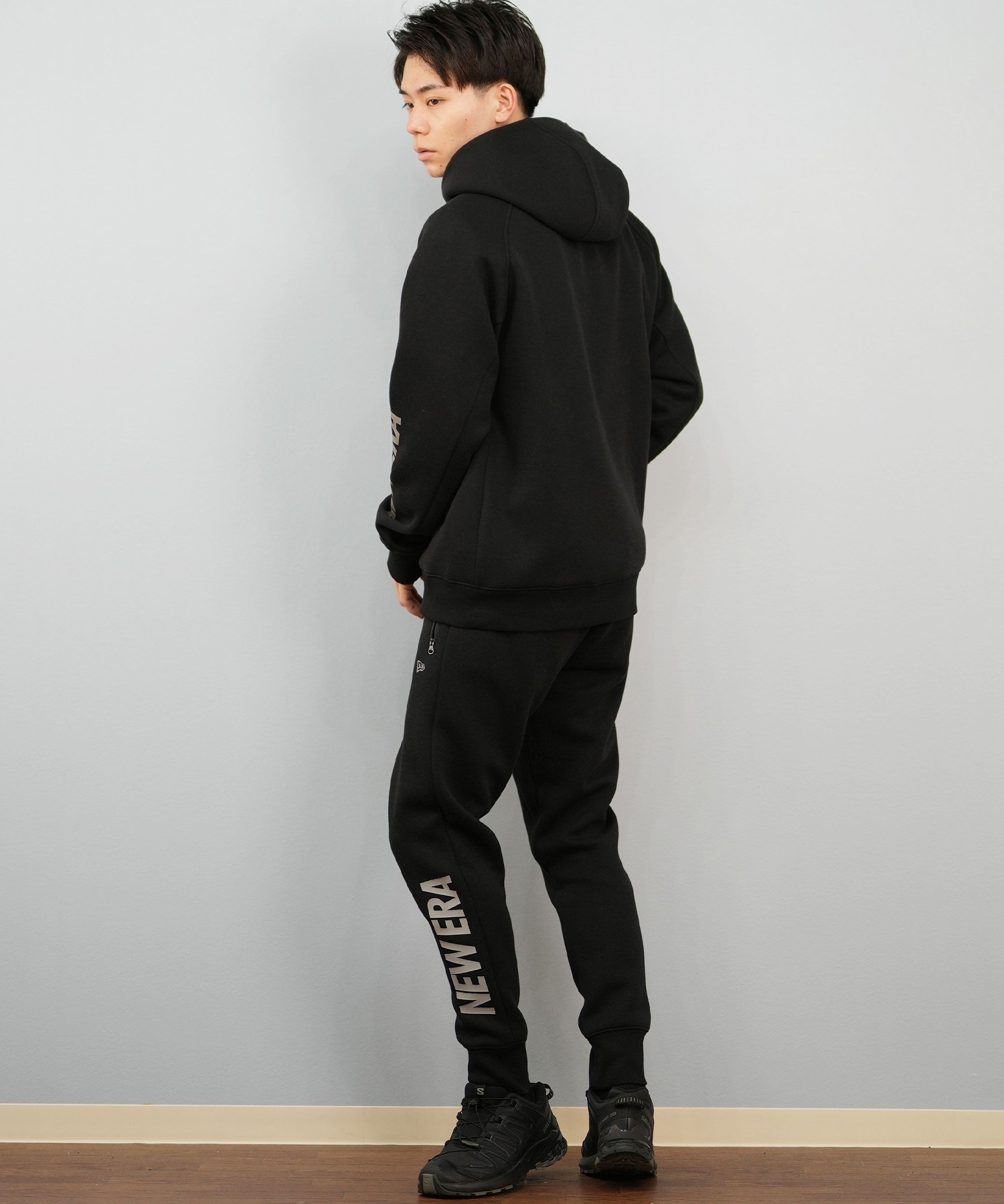 NEW ERA ニューエラ ジップアップ パーカー メンズ 軽量 保温 14674794