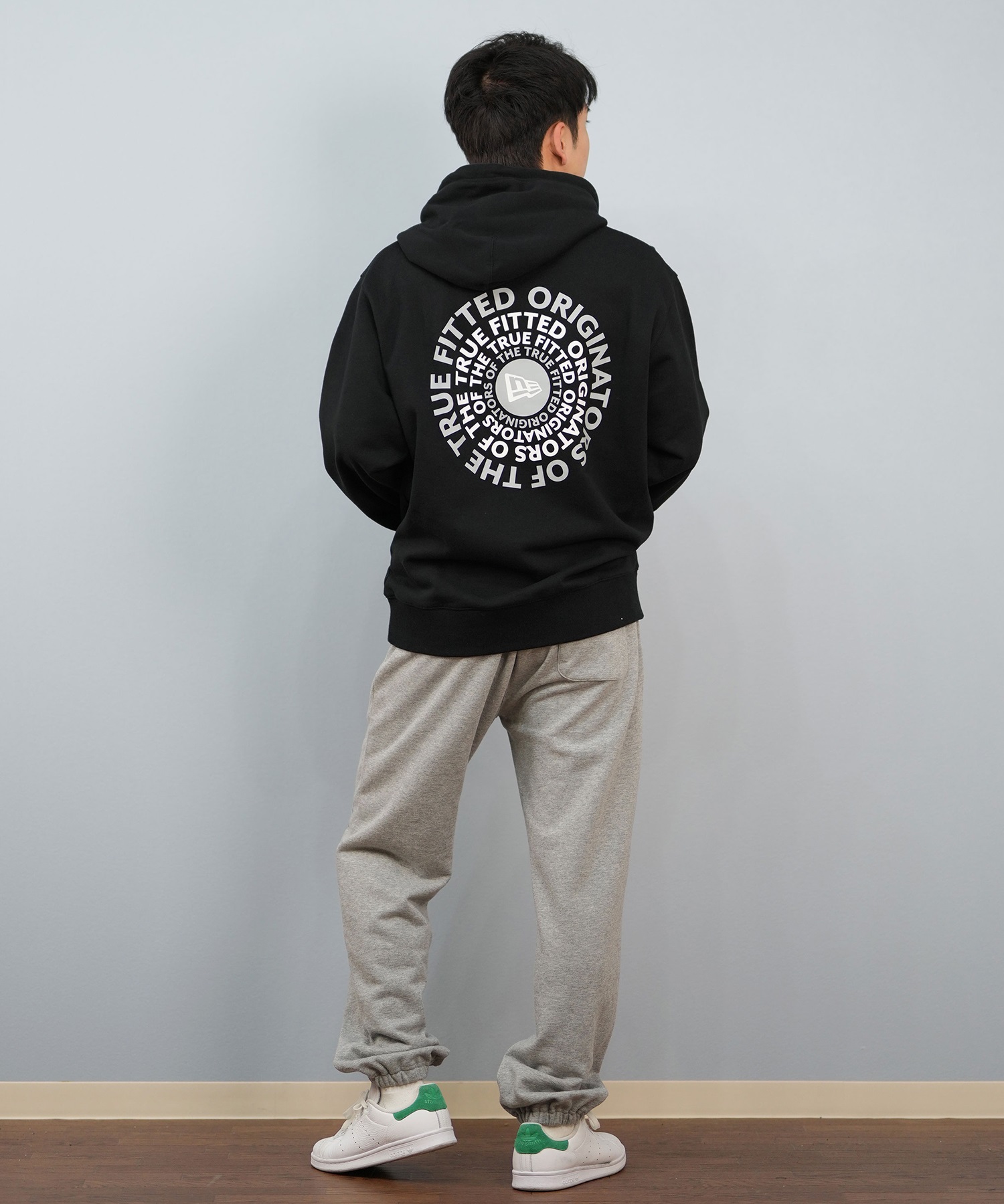 NEW ERA ニューエラ パーカー プルオーバー メンズ バックプリント