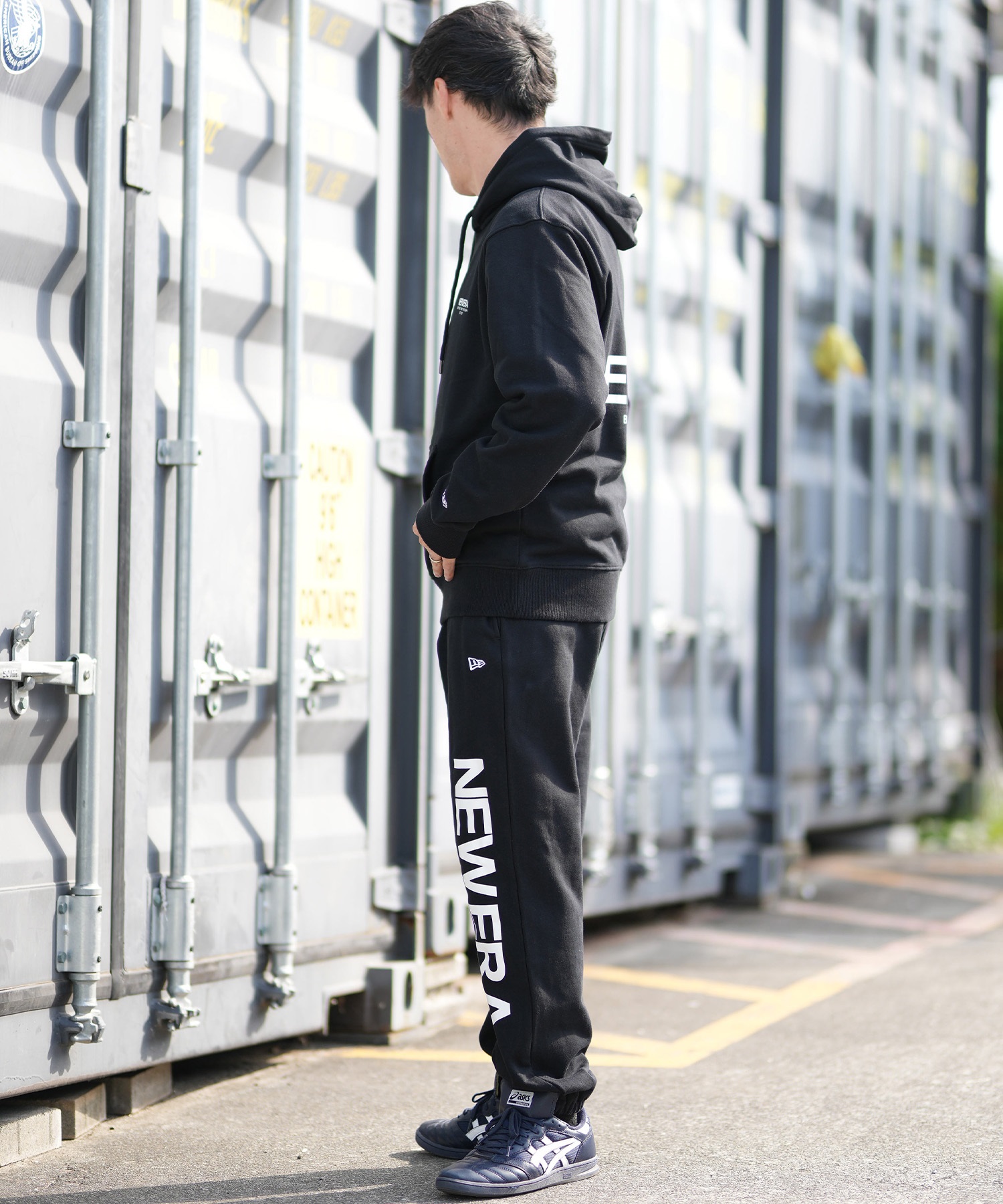 NEW ERA ニューエラ プルオーバー パーカー メンズ バックプリント 裏