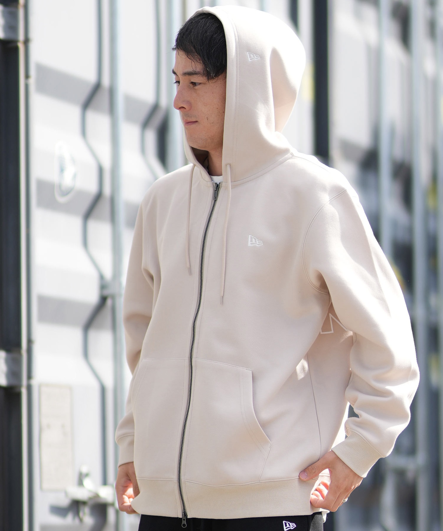 NEW ERA ニューエラ ジップアップ パーカー メンズ バックプリント