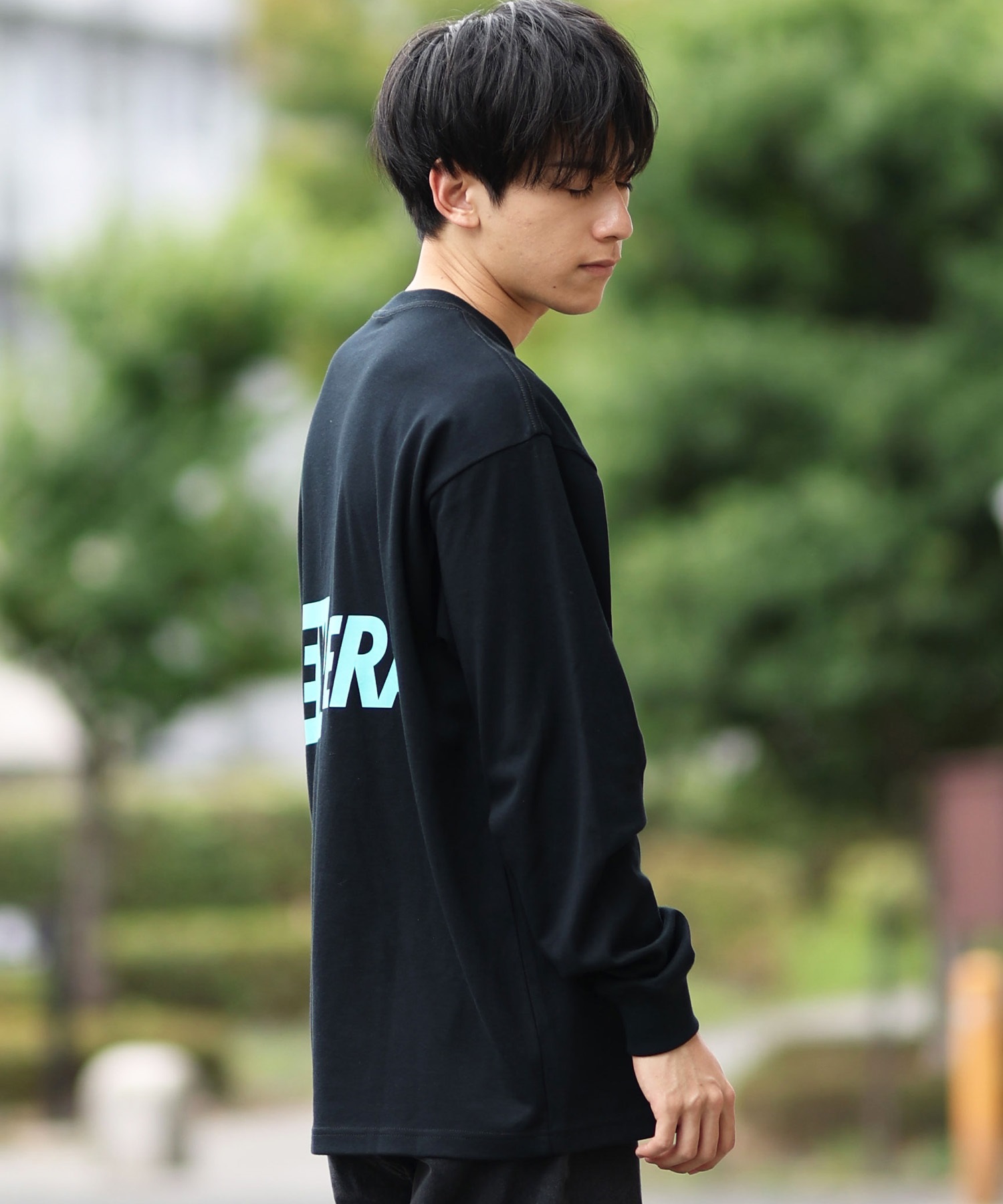 新品本物 NEW ERA ニューエラ 長袖 Tシャツ メンズ ロンT バックプリント トップス