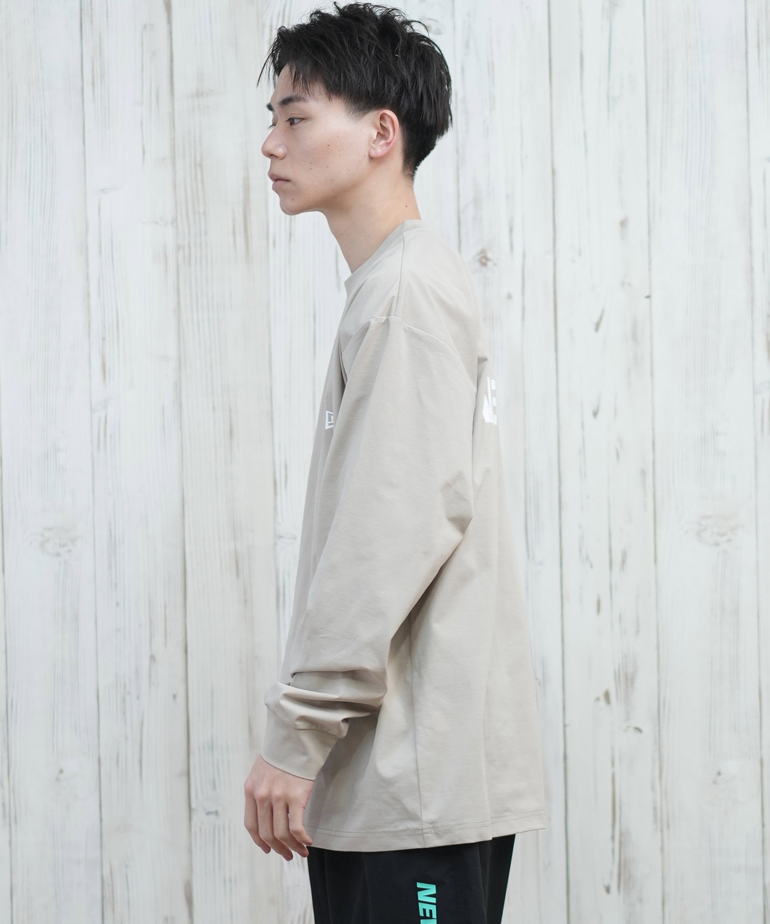 NEW ERA ニューエラ ラッシュガード 長袖 メンズ Tシャツ ロンT バック