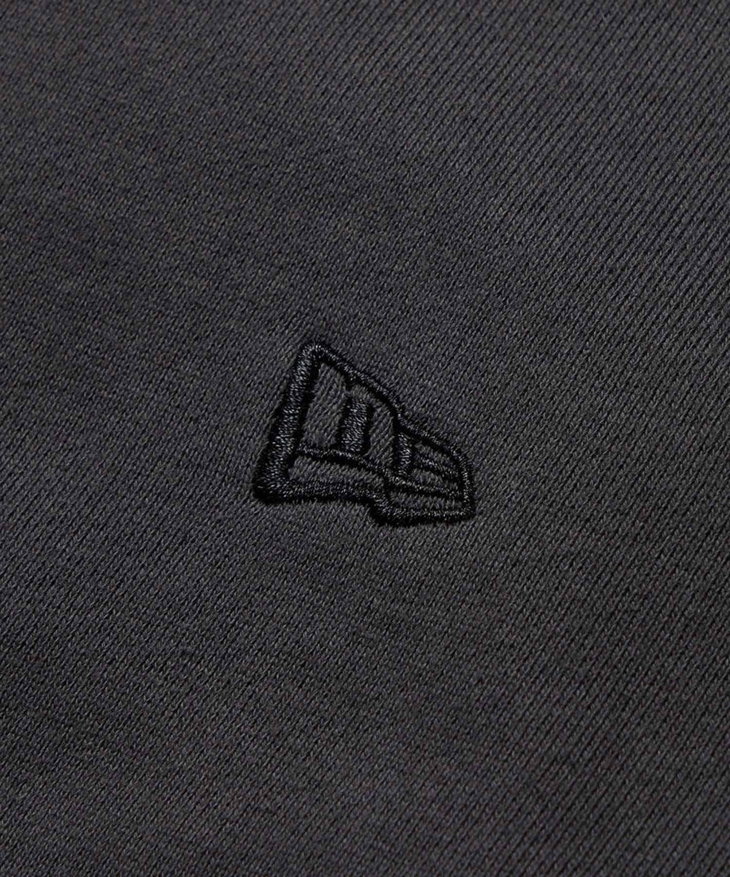 NEW ERA ニューエラ ジップアップ パーカー レディース 裏毛 スウェット フルジップフーディー ガーメントダイ チャコールグレー 14674664(CHA-S)