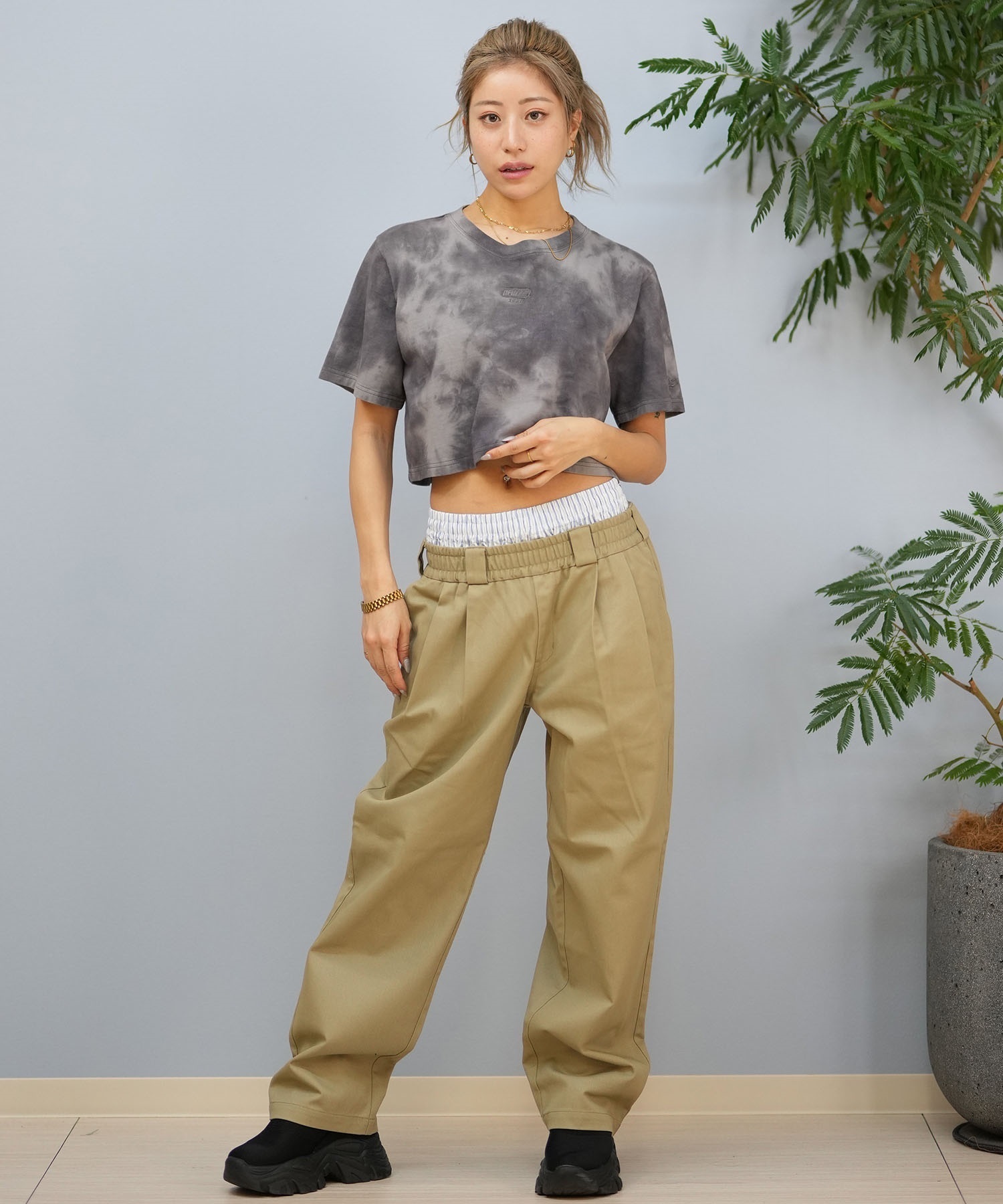 NEW ERA ニューエラ 半袖 Tシャツ レディース クロップド丈 タイダイ柄
