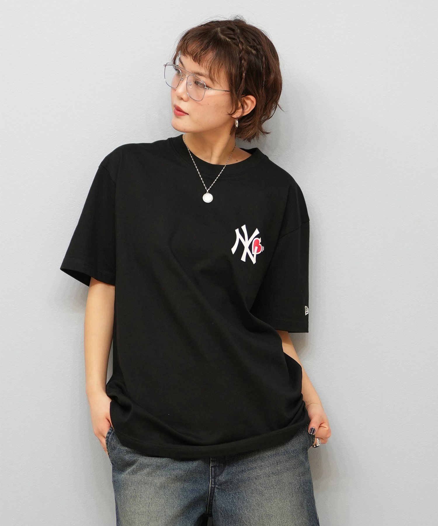 未使用　ニューエラ　Tシャツ　ズボン　NEW ERA セット　レディース黒エンジ NEW ERA ニューエラ 半袖 Tシャツ レディース MLB オーバーサイズ