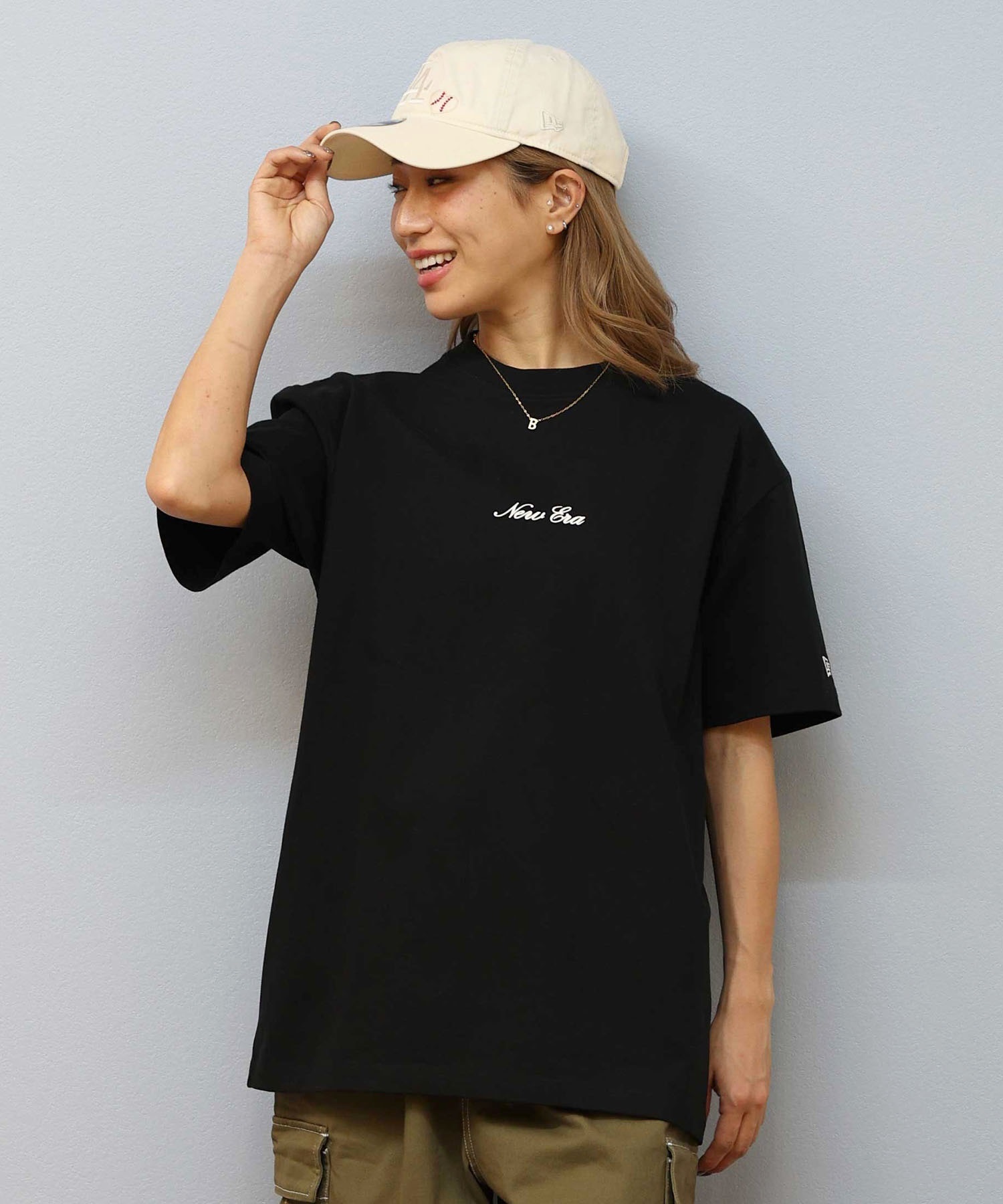 NEW ERA ニューエラ 半袖 Tシャツ レディース バックプリント NEW ERA ニューエラ 半袖 Tシャツ レディース バックプリント