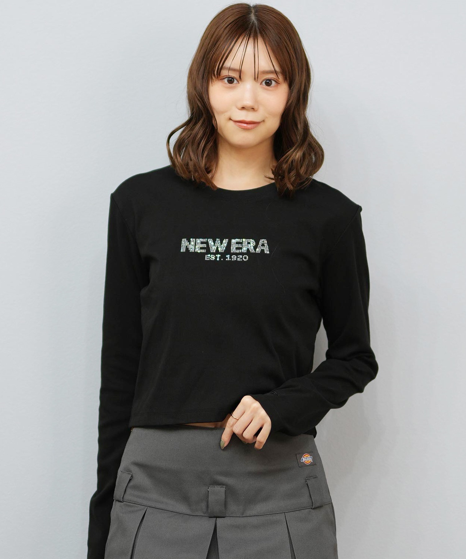NEW ERA ニューエラ 長袖 Tシャツ ロンT レディース クロップド丈 NEW ERA ニューエラ 長袖 Tシャツ ロンT レディース クロップド丈