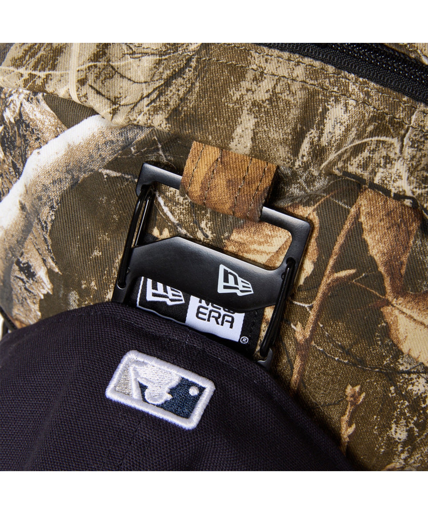 NEW ERA ニューエラ バックパック リュックサック CARRIER PACK REAL TREE キャリアパック 35L 14392350(CAMO-FREE)