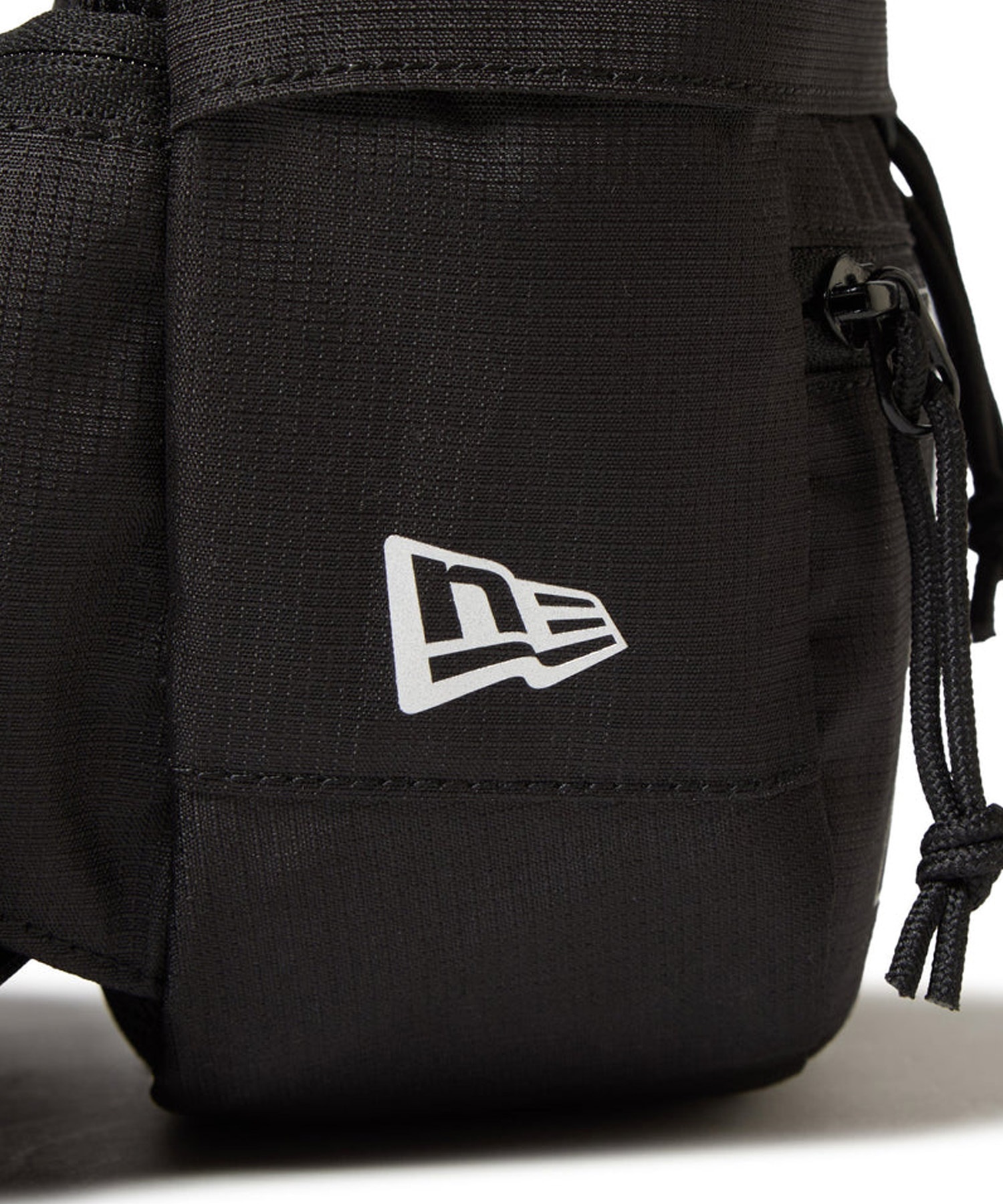 NEW ERA ニューエラ ボディバッグ ウエストポーチ エクスプローラー