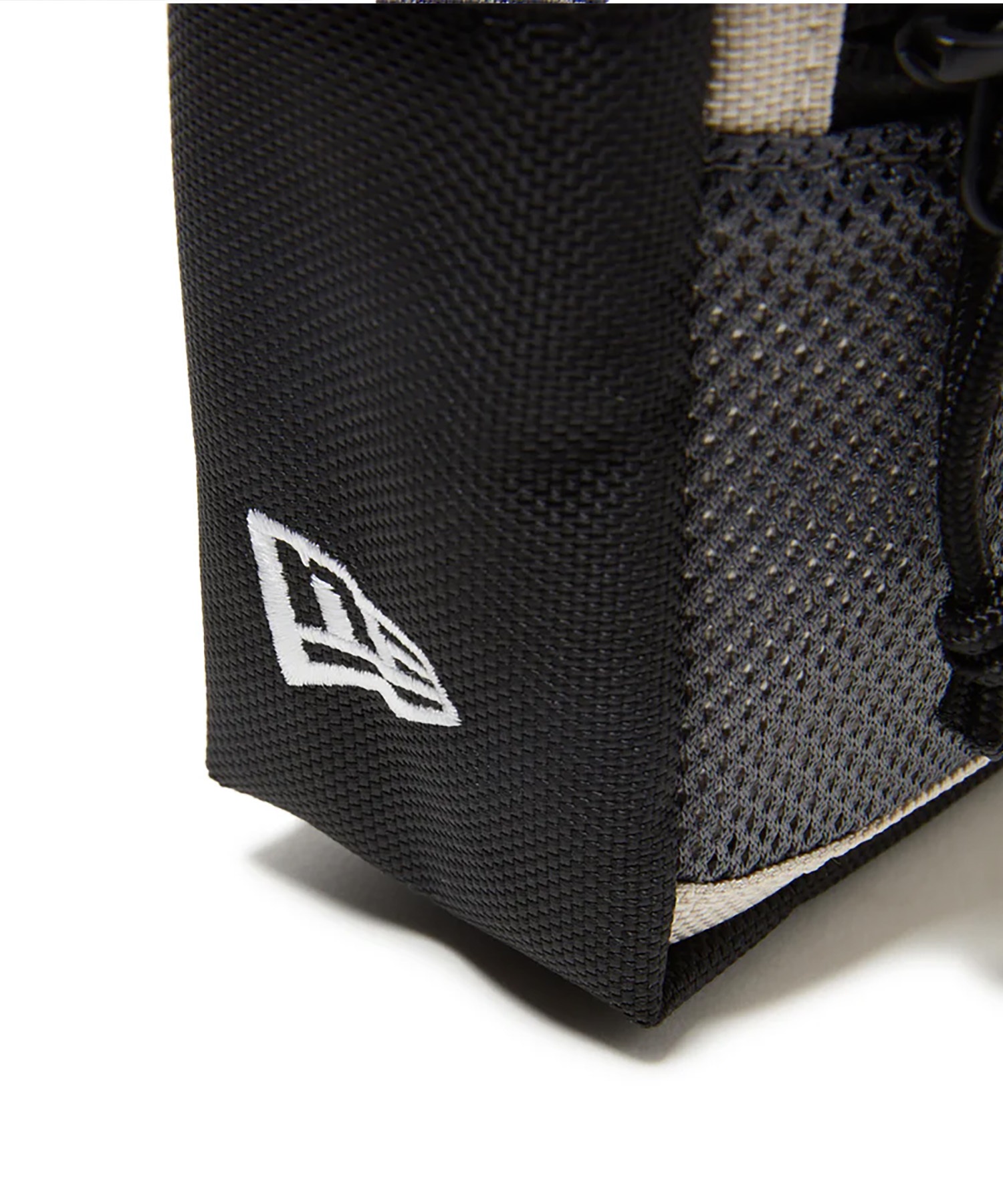 NEW ERA ニューエラ ショルダーバッグ 2L SHOULDER POUCH ショルダー