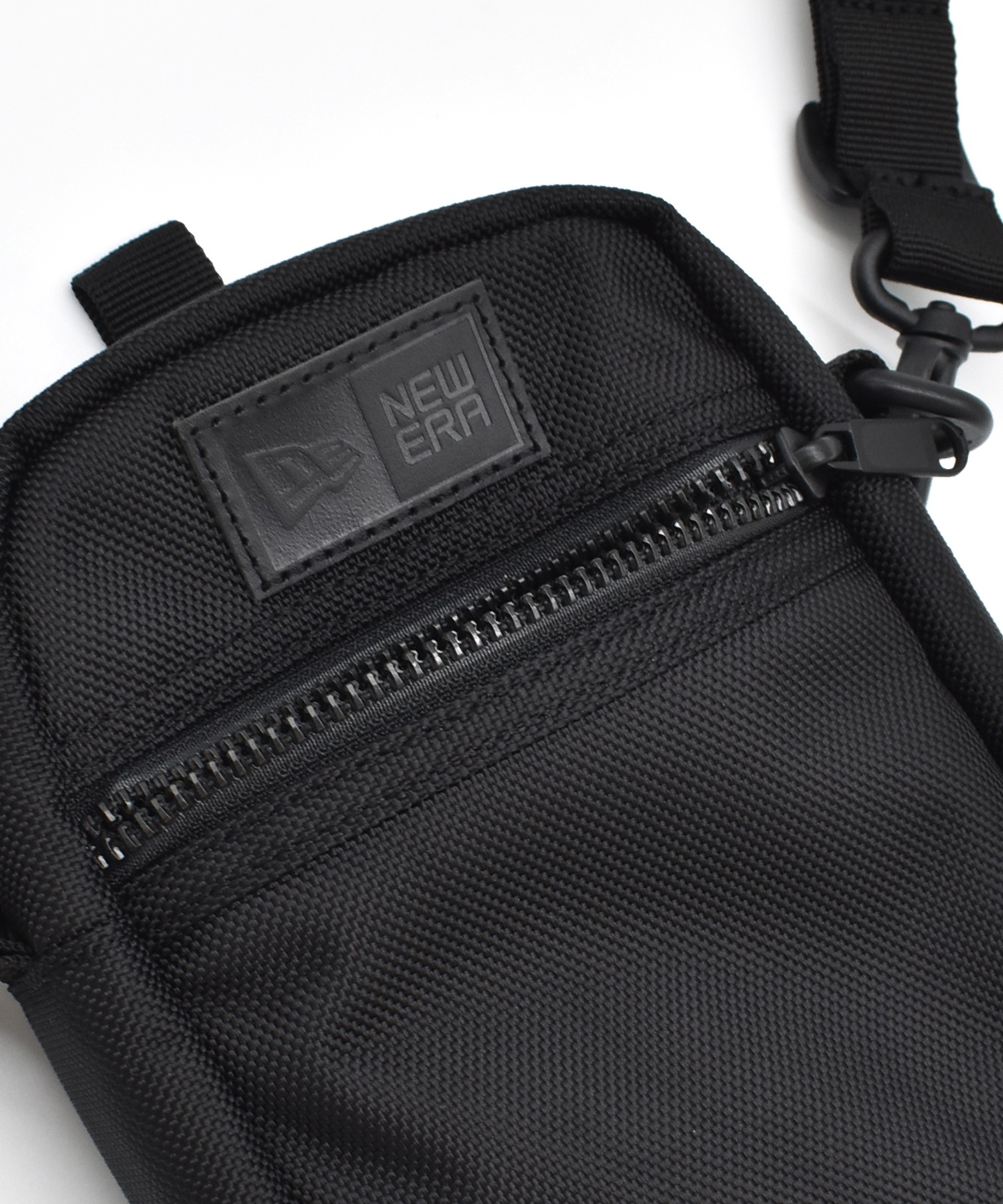 NEW ERA ニューエラ ショルダーバッグ SHOULDER POUCH MS BLK 14699377