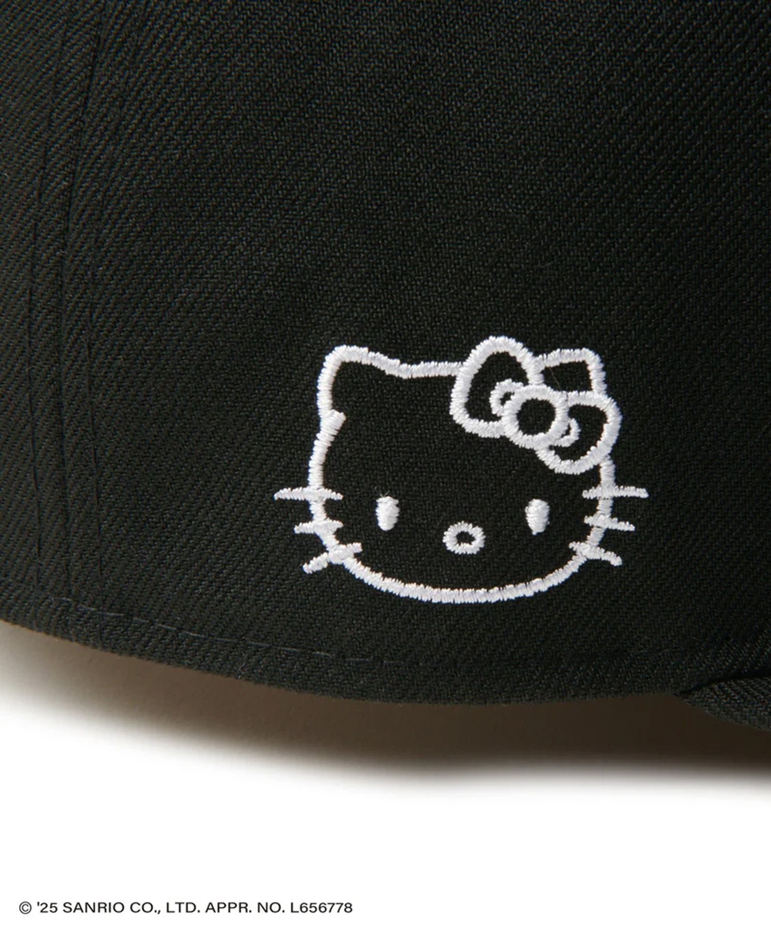 NEW ERA ニューエラ キャップ 帽子 59FIFTY HELLO KITTY ハローキティ リンゴ ブラック 14348626(BLK-7)