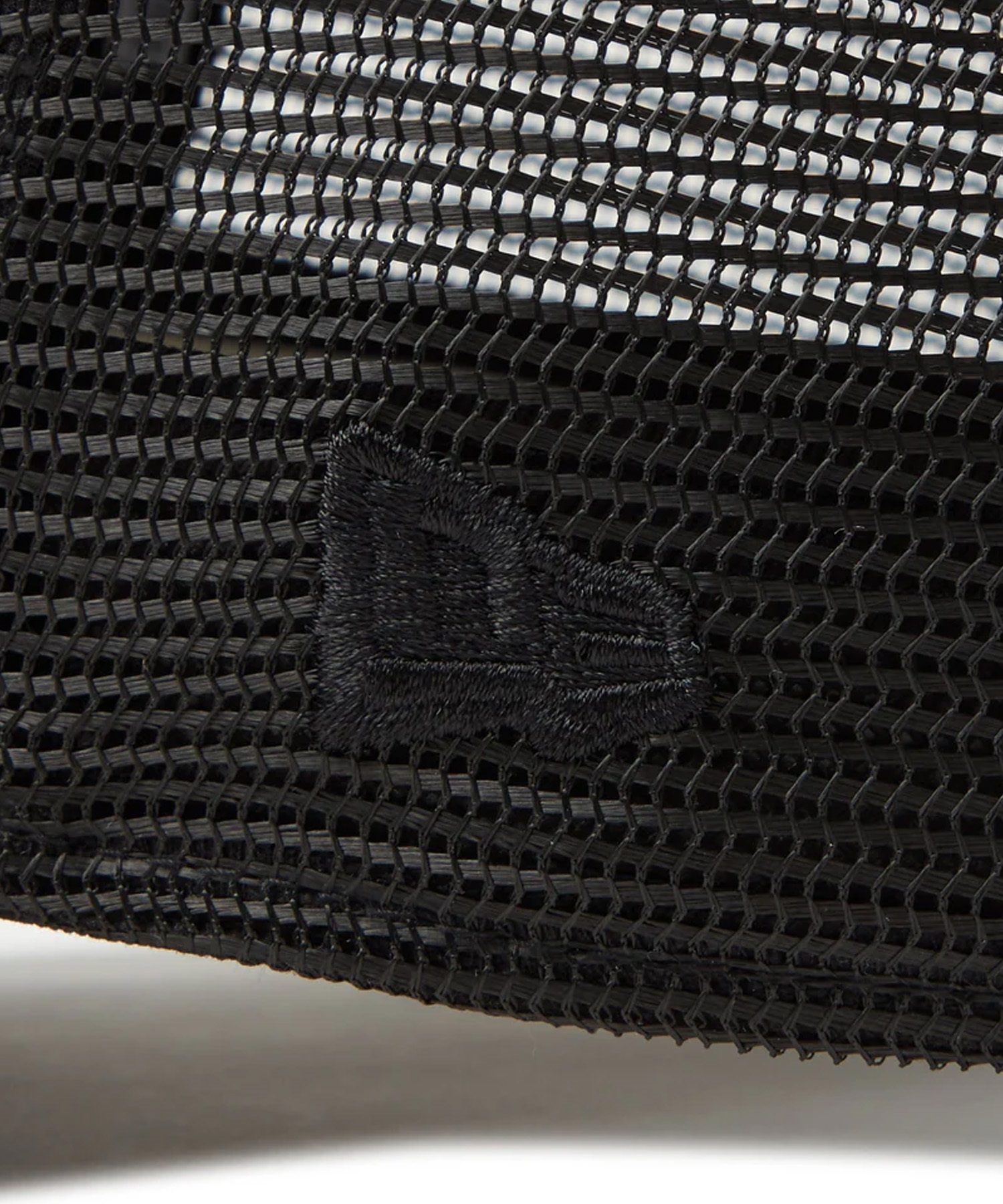 NEW ERA ニューエラ キャップ 帽子 9FORTY A-Frame トラッカー Damaged Series ロサンゼルス・ドジャース ブラック 14388620(BLK-FREE)