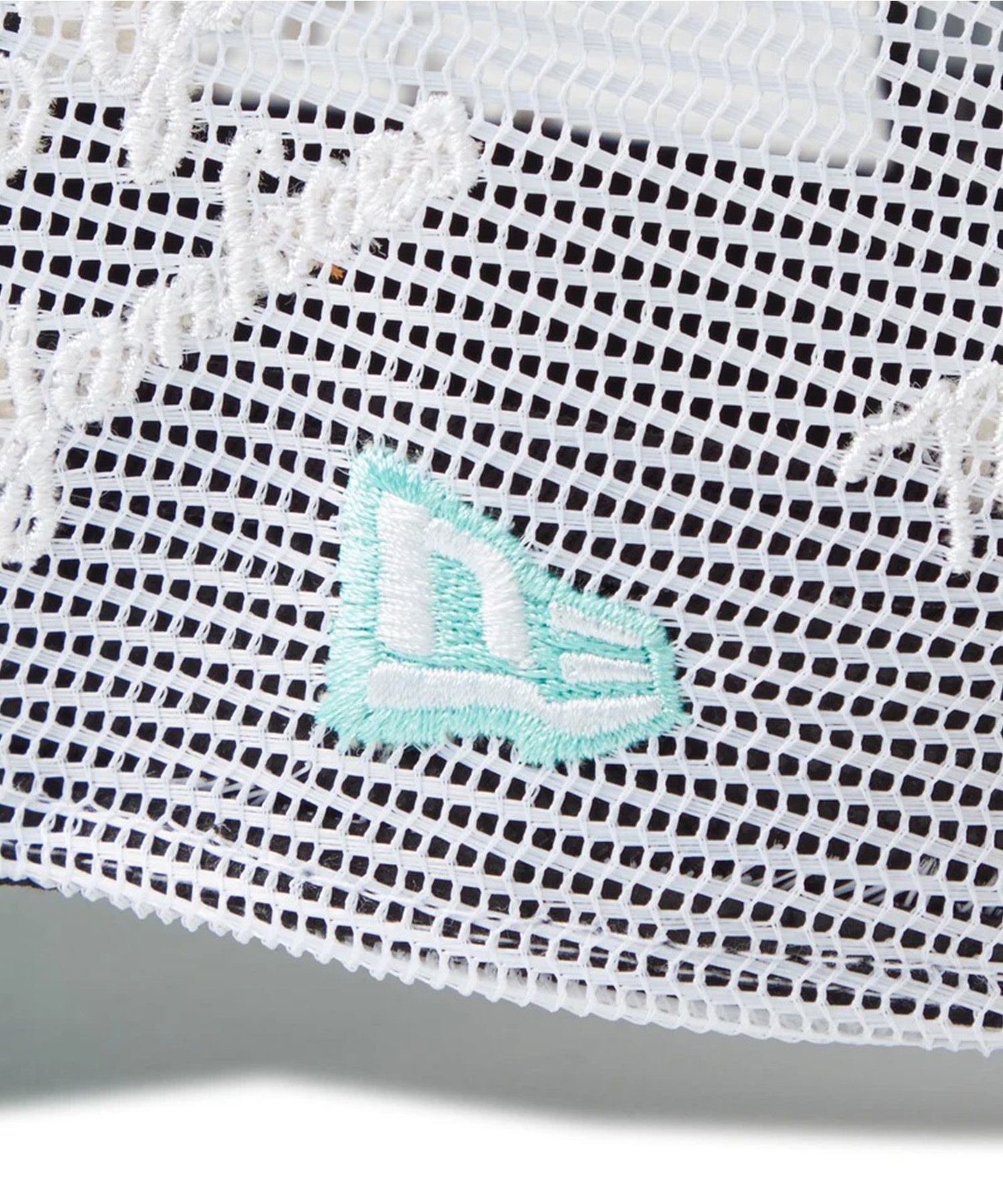 NEW ERA ニューエラ キャップ 帽子 9FORTY A-Frame トラッカー MLB Mesh Embroidery ニューヨーク・ヤンキース ブルーティント/ホワイト 14388627(BTNT-FREE)