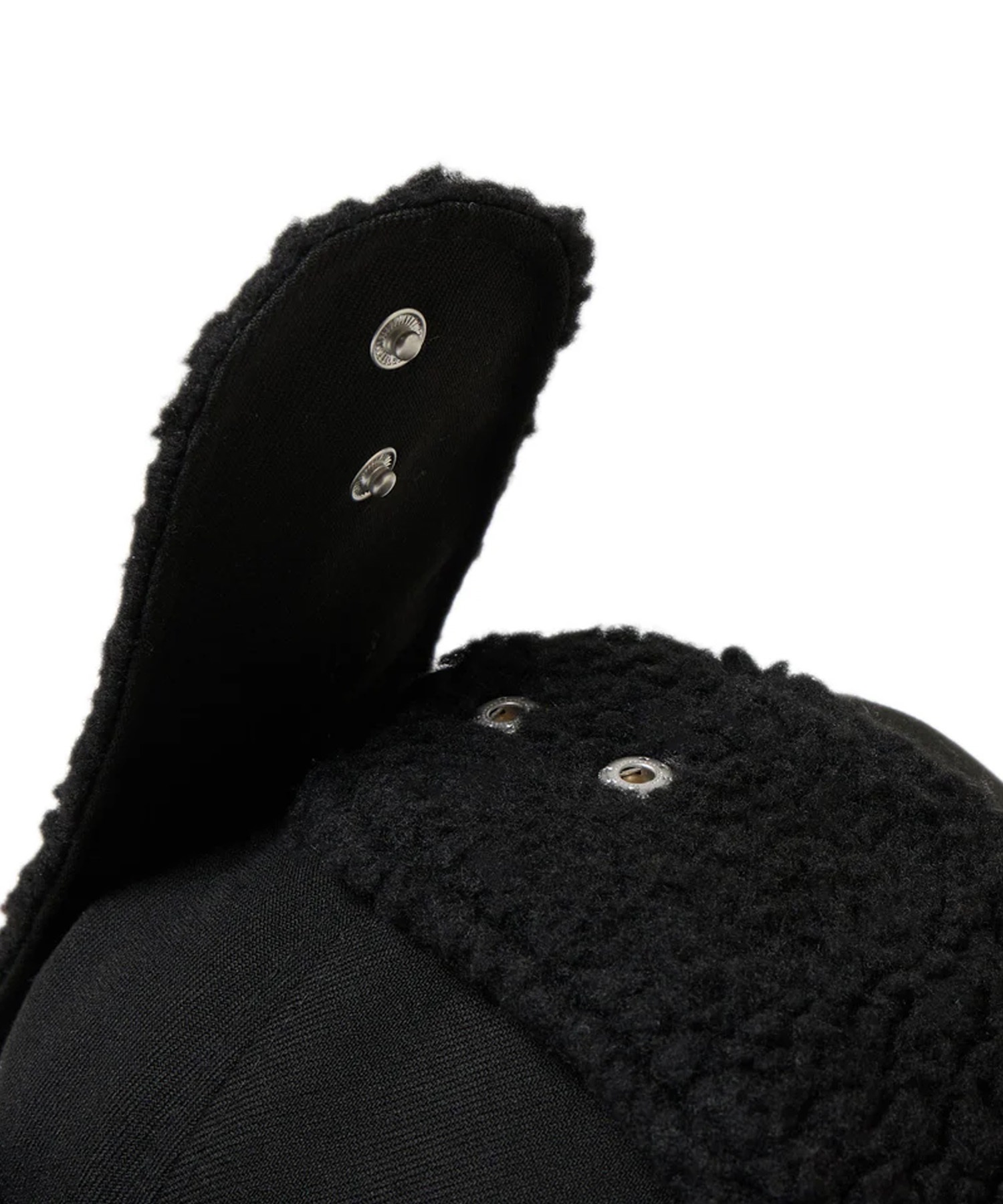 NEW ERA ニューエラ キャップ 帽子 トラッパー Black Woven Patch