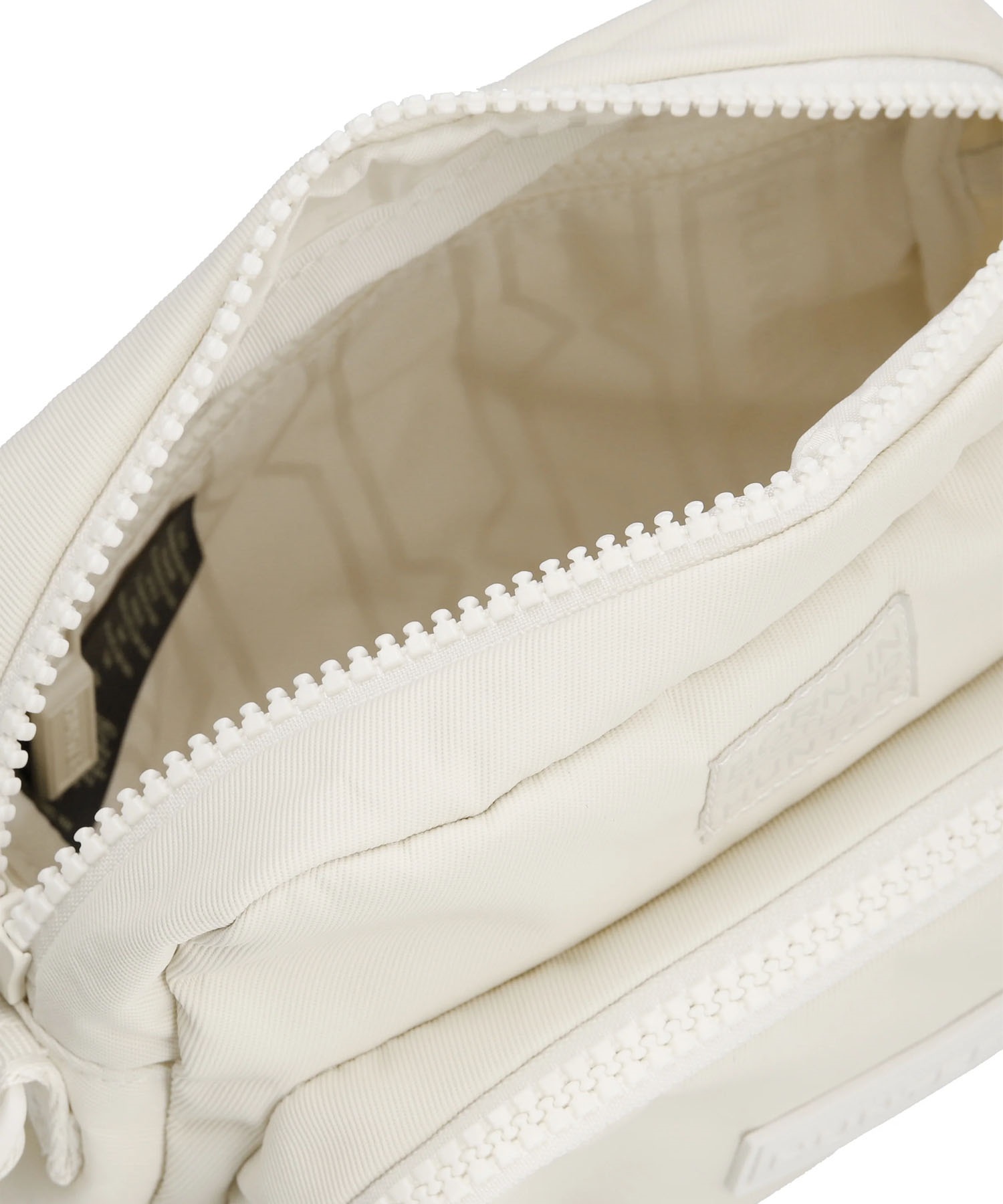 HUNTER ハンター ショルダーバッグ ナイロン クロスボディ ボーン イン スコットランド UBX5556KBM-SDE(SDE-FREE)