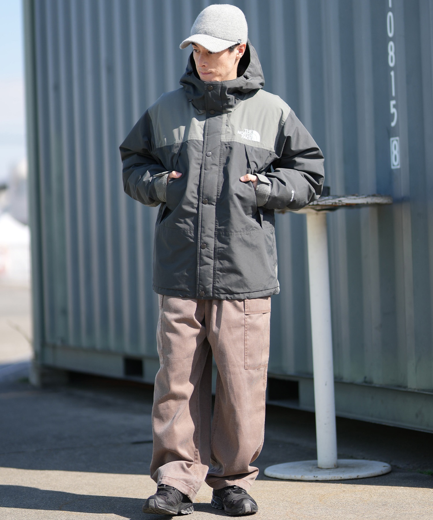 【ほぼ新品】ノースフェイス メンズ L ダウンジャケット グレー/ネイビー THE NORTH FACE ザ・ノース・フェイス ダウン ジャケット メンズ 防水