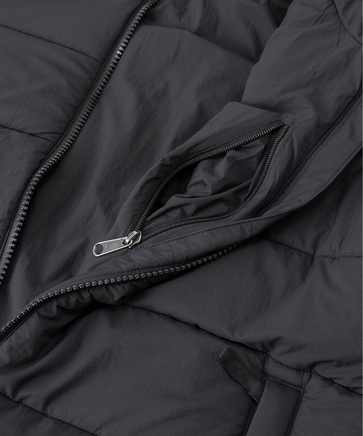 THE NORTH FACE ザ・ノース・フェイス アウター メンズ インサレーションジャケット 中綿 撥水 軽量 保温 トランゴパーカ NY82556(K-S)