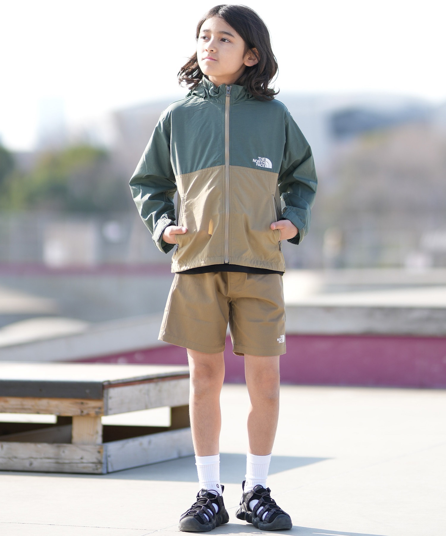 ●美品●THE NORTH FACE コンパクトジャケット●sizeM / WT The North Face's ultra-popular outerwear! A fabric expert