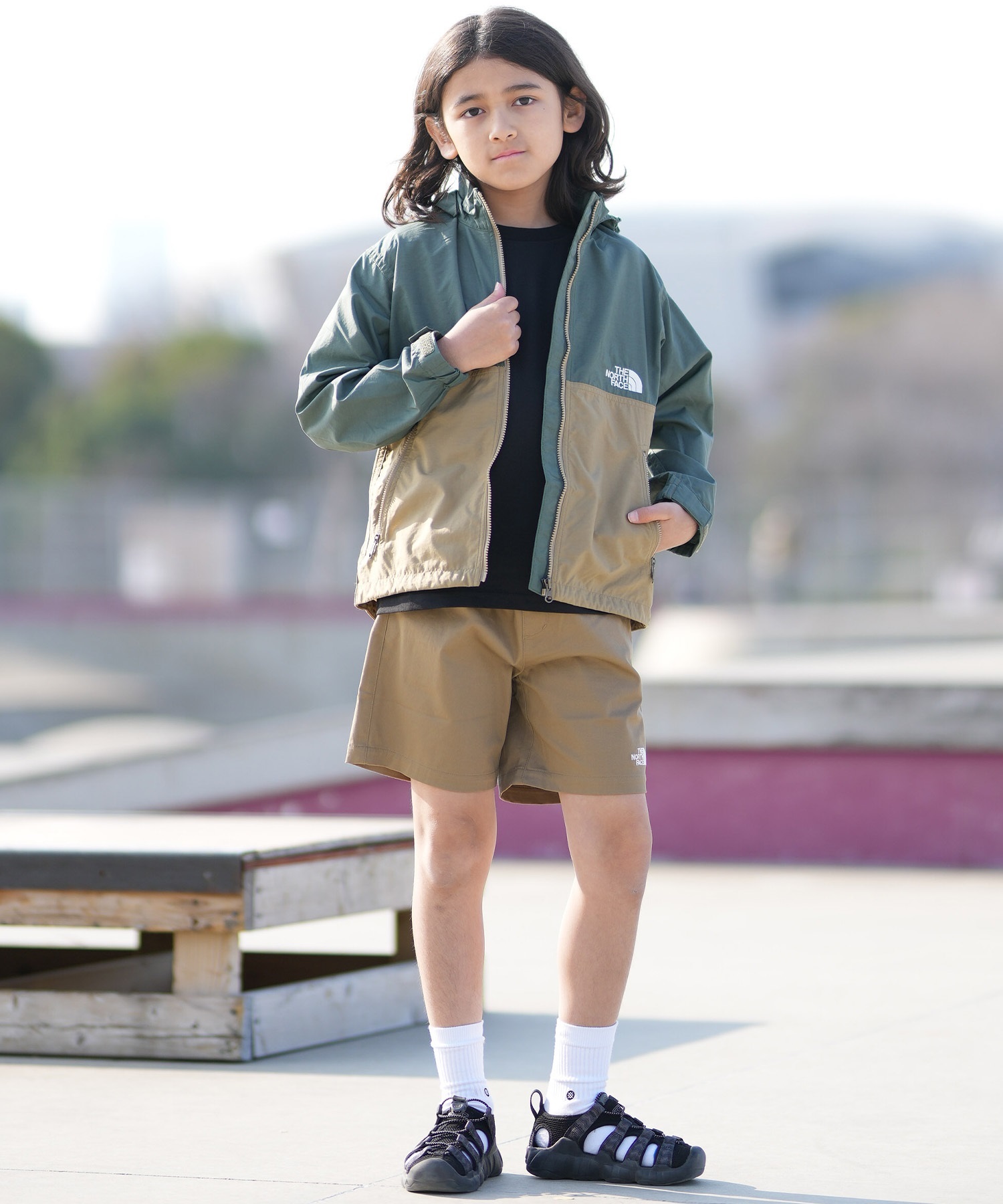 ノースフェイス　150　子供　アウター　カーキ　緑　フード　裏ボア　冬 THE NORTH FACE（ザ ノースフェイス） コート アウター ノースフェイス