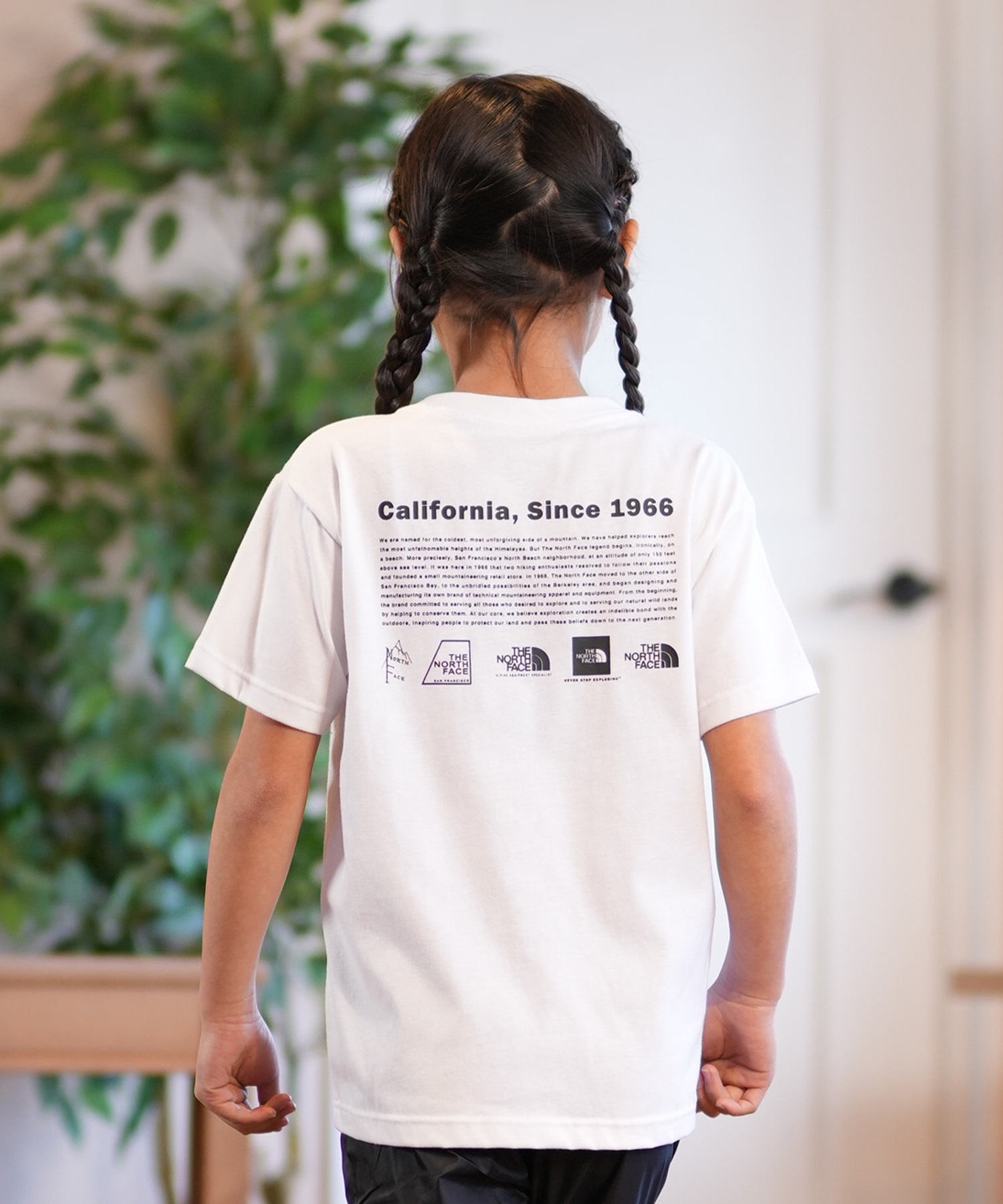 【美品】The North Face ノースフェイス 半袖 プリントT XL セールTHE NORTH FACE⁄ザ・ノース・フェイス S⁄S YOSEMITE SCENERY