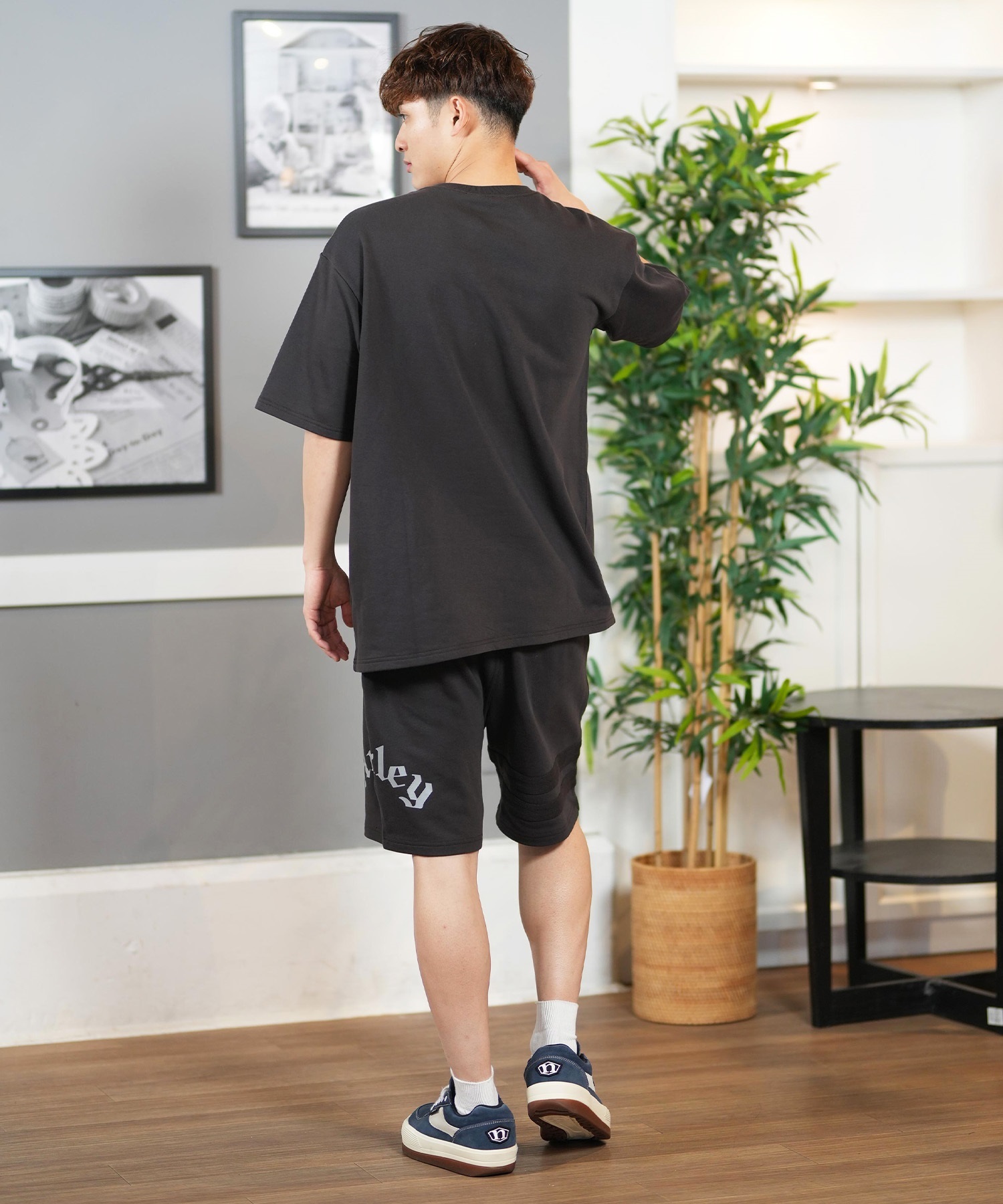 Liberta スポーツウェアセット Tシャツとショートパンツ セットアップ メンズ 半袖 ショートパンツ 上下セット ティー