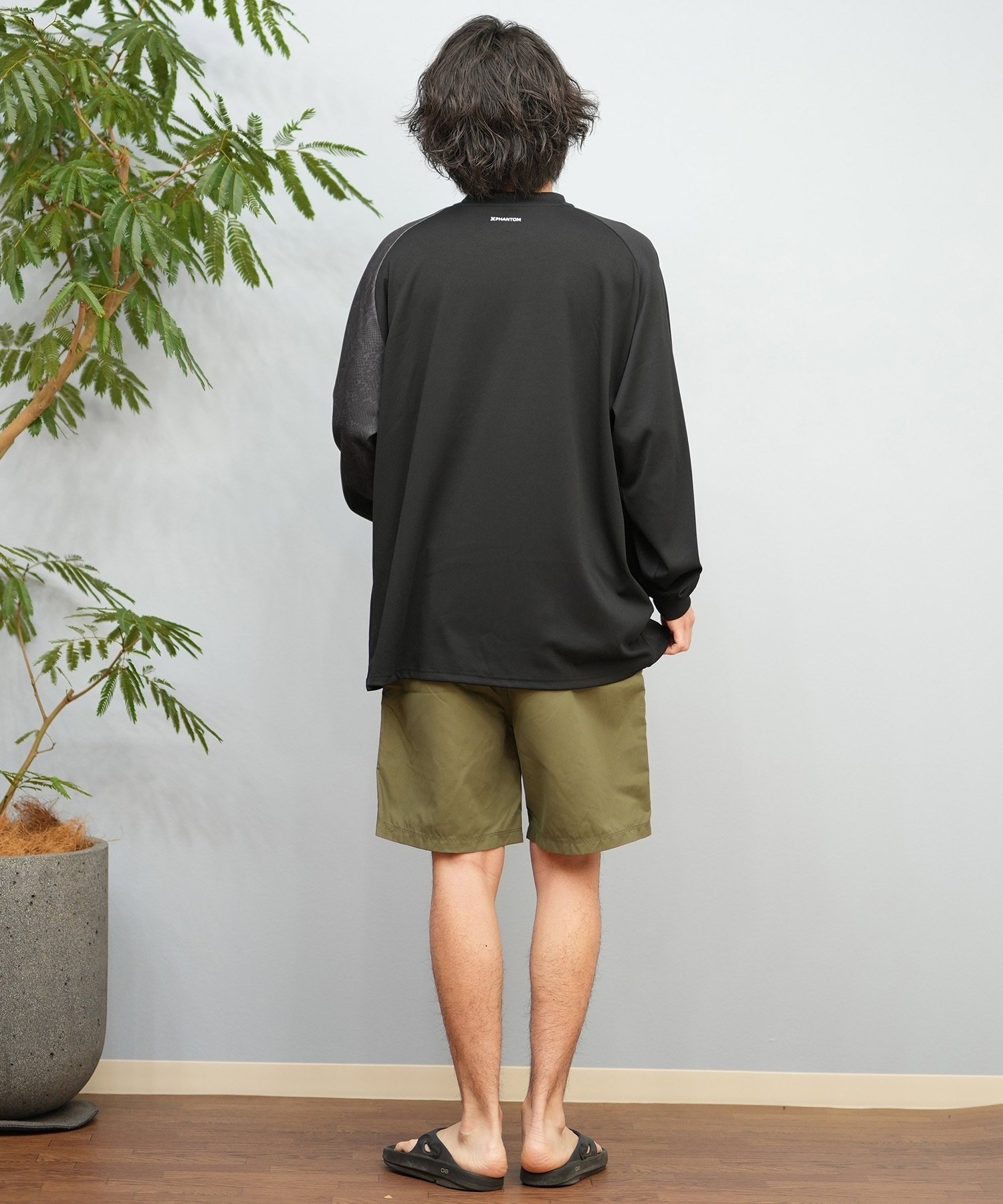 Hurley （ハーレー）の「HURLEY PRO MAX SURF TOP L/S/ハーレー
