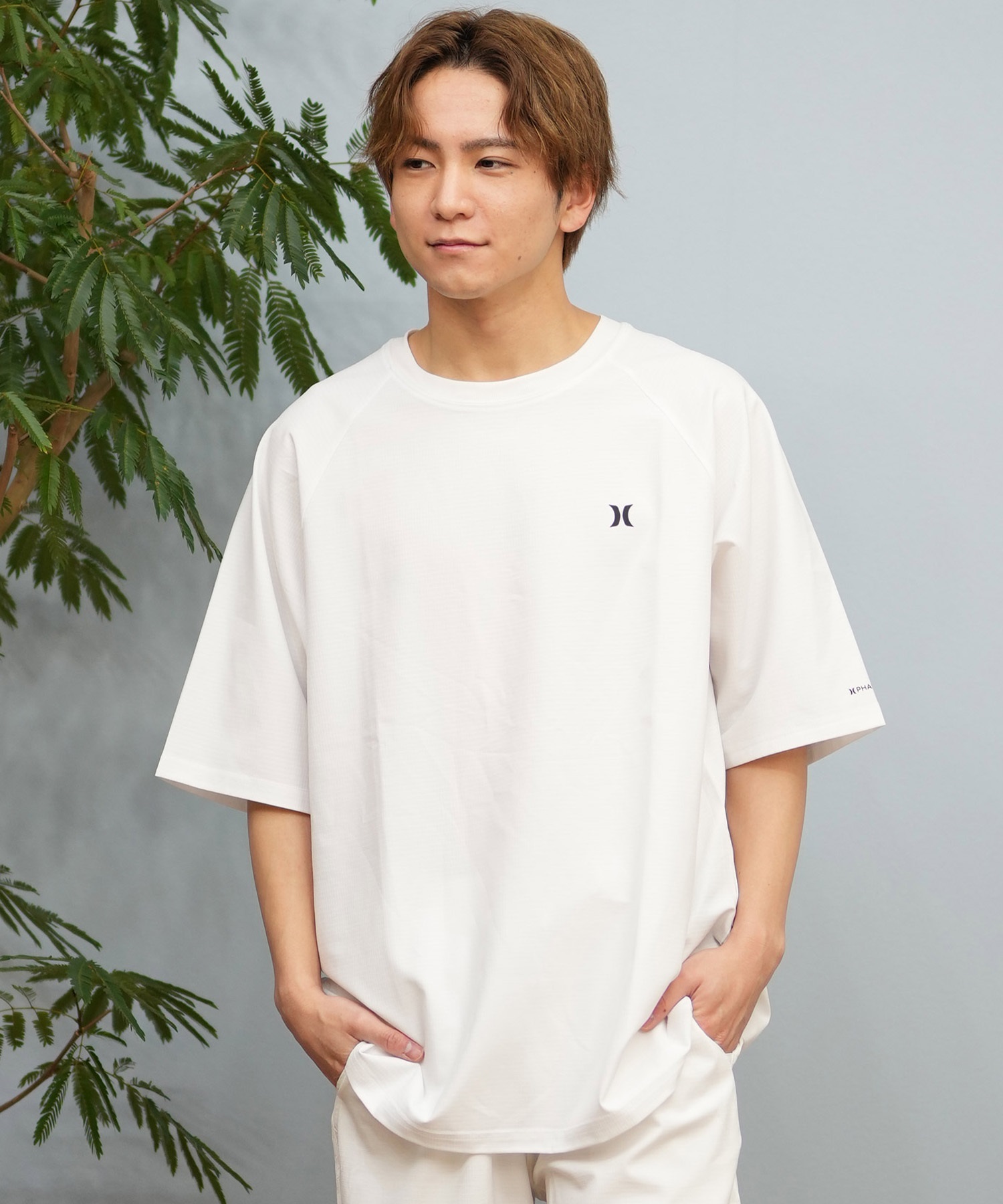 Hurley ハーレー 水着 ラッシュガード 半袖 Tシャツ メンズ ワンポイント ロゴ 水陸両用 撥水 吸水速乾 MUSS251089(WHT-M)