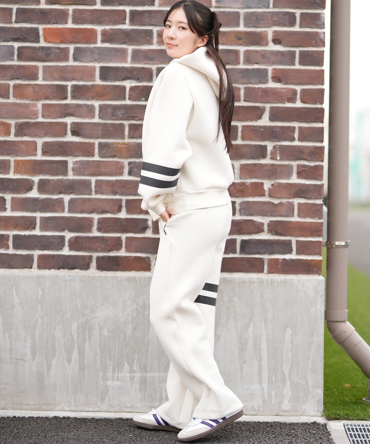 Hurley ハーレー プルオーバー パーカー レディース PHANTOMシリーズ セットアップ対応 ロゴ PHANTOM SWEAT BLOCK PARTY HOODIE WUFF252001(BLK-S)