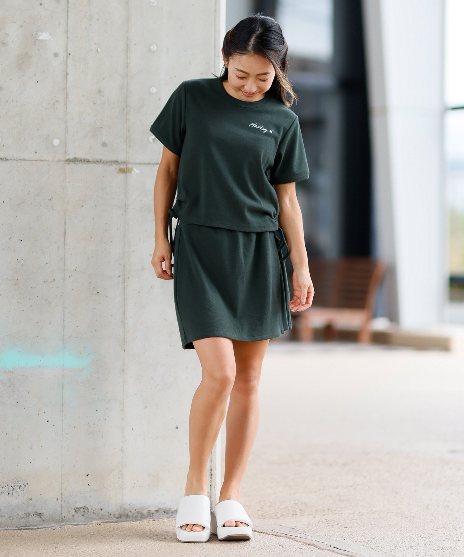 Hurley ハーレー 半袖 Tシャツ レディース クロップド丈