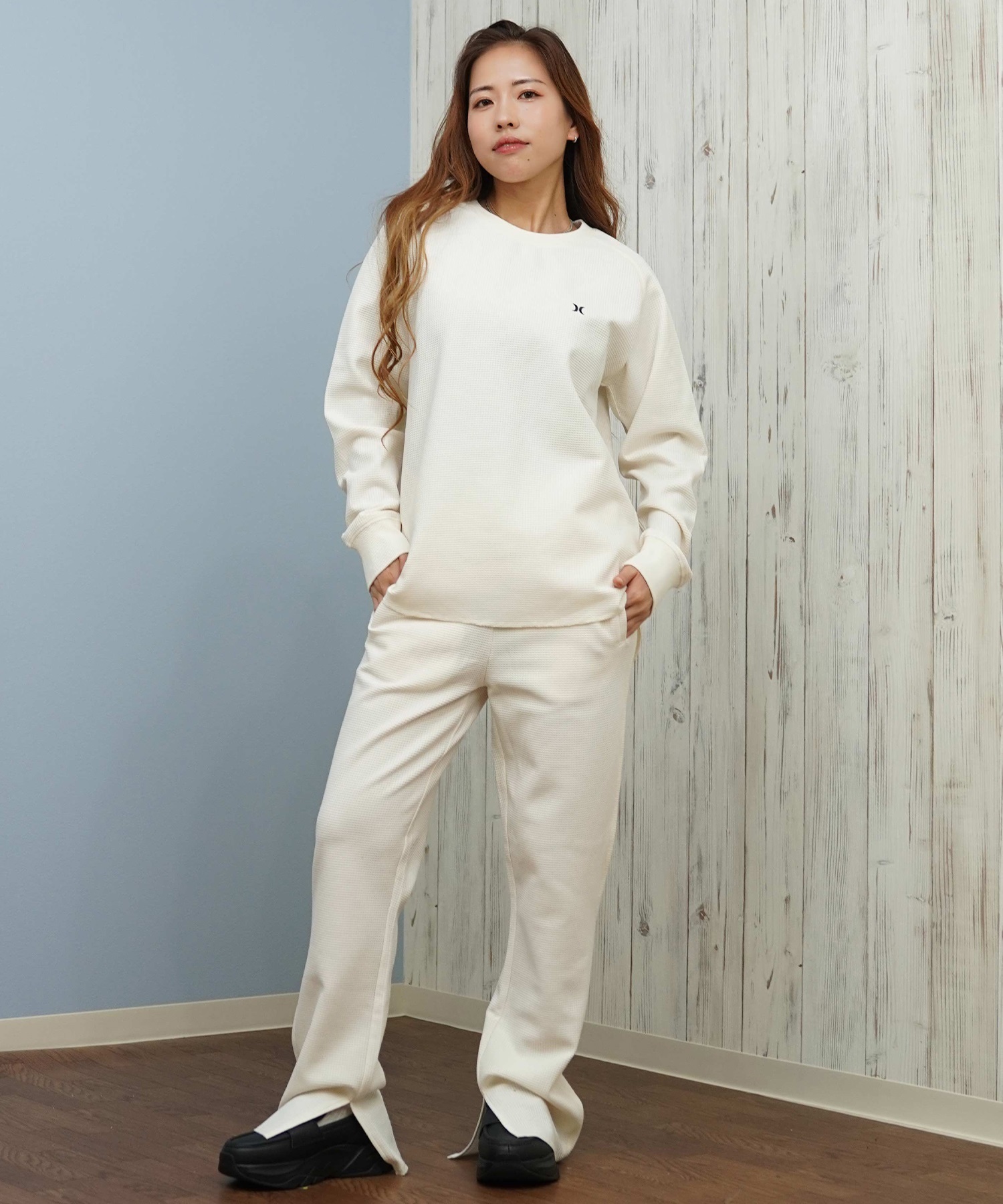 Hurley ハーレー ロングパンツ レディース サーマル ワッフル素材 ロゴ ワンポイント セットアップ対応 THERMAL PANTS WCPT252049(OWHT-M)