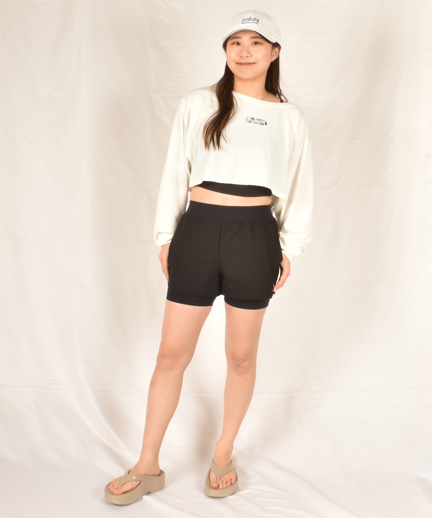 Hurley ハーレー ラッシュガード 長袖 Tシャツ ロンT クロップド