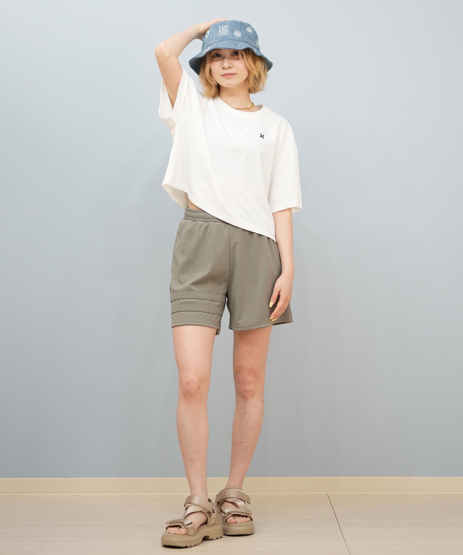 Hurley ハーレー 水着 レディース ラッシュガード 半袖 Tシャツ クロップド丈 ショート丈 水陸両用 吸汗速乾 UVカット WSRG251007(BLK-M)